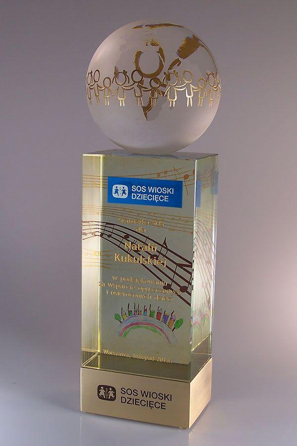 Glass award -  GLA1497