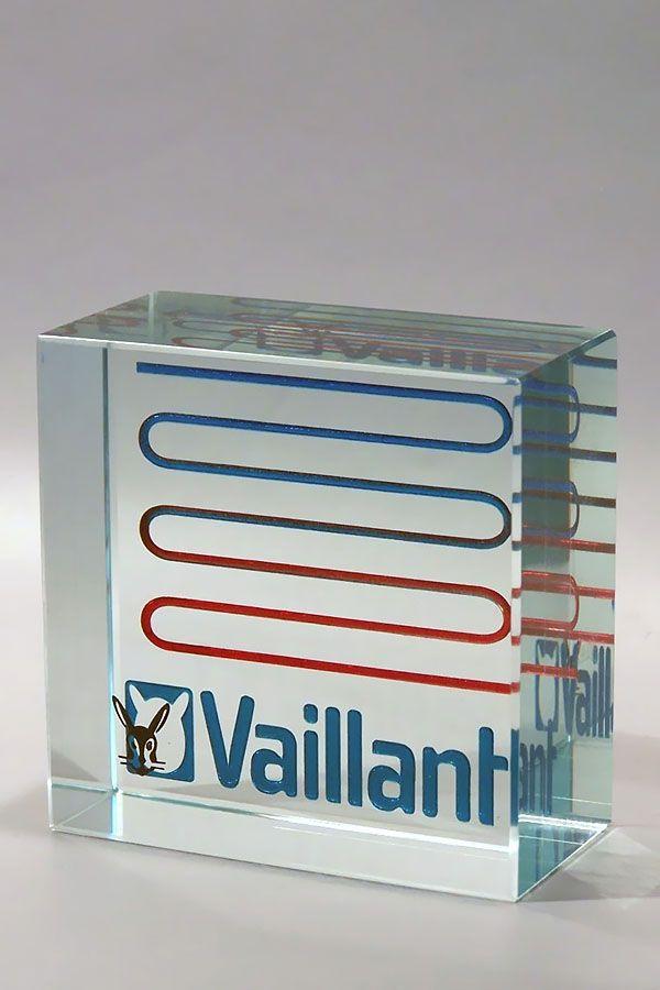 Glass award -  GLA1652