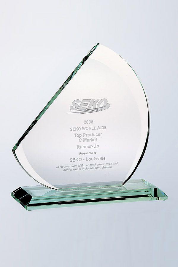 Glass award -  GLA1822