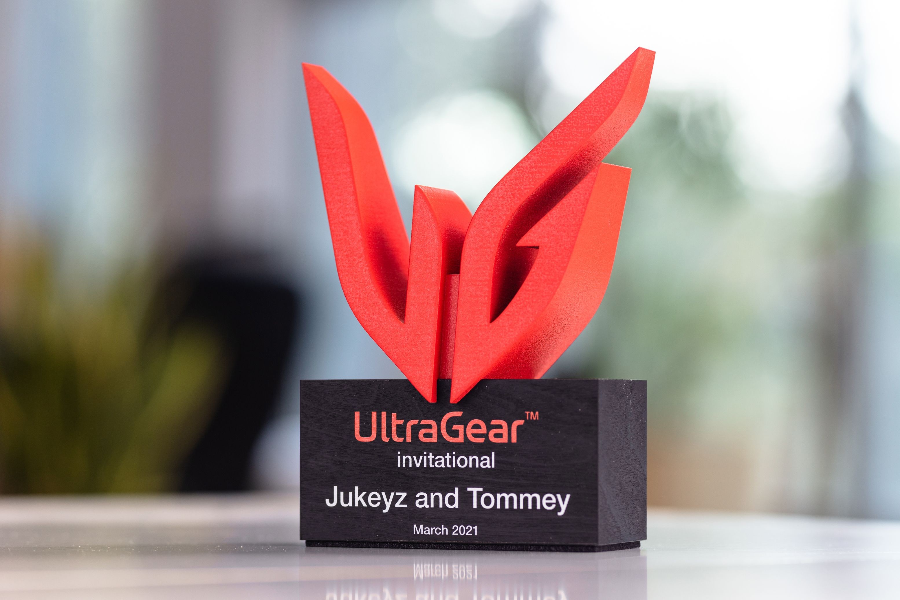 Glasso custom award