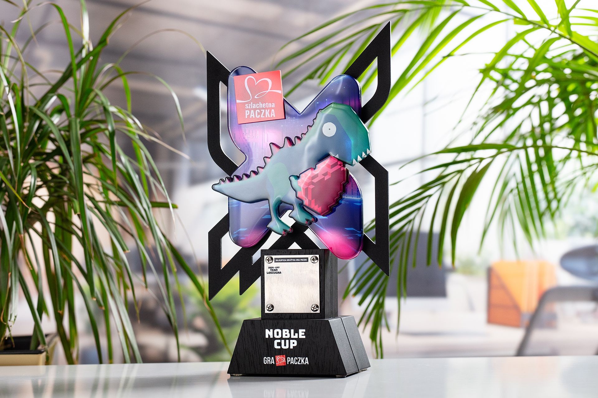 Glasso custom award