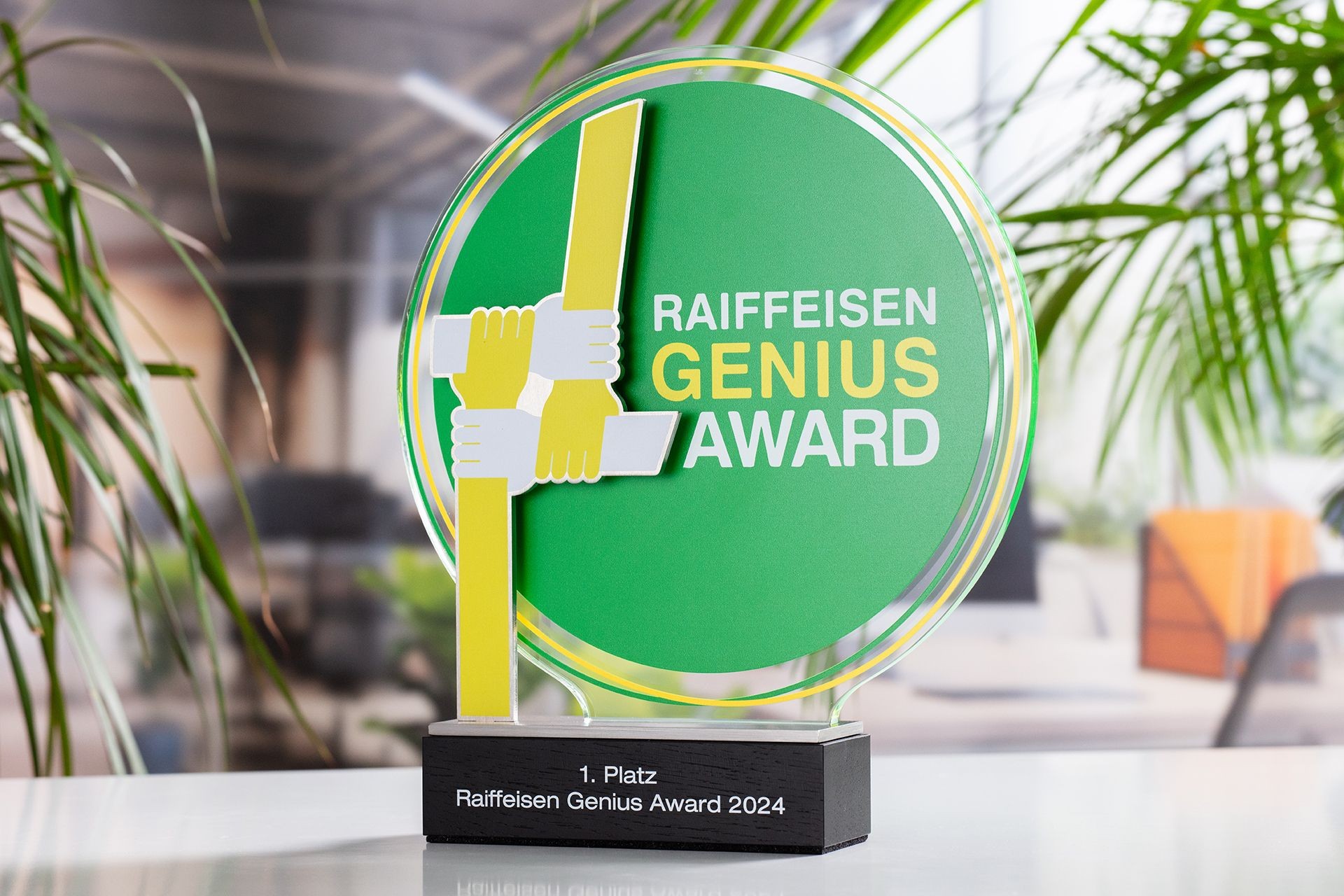 Glasso custom award