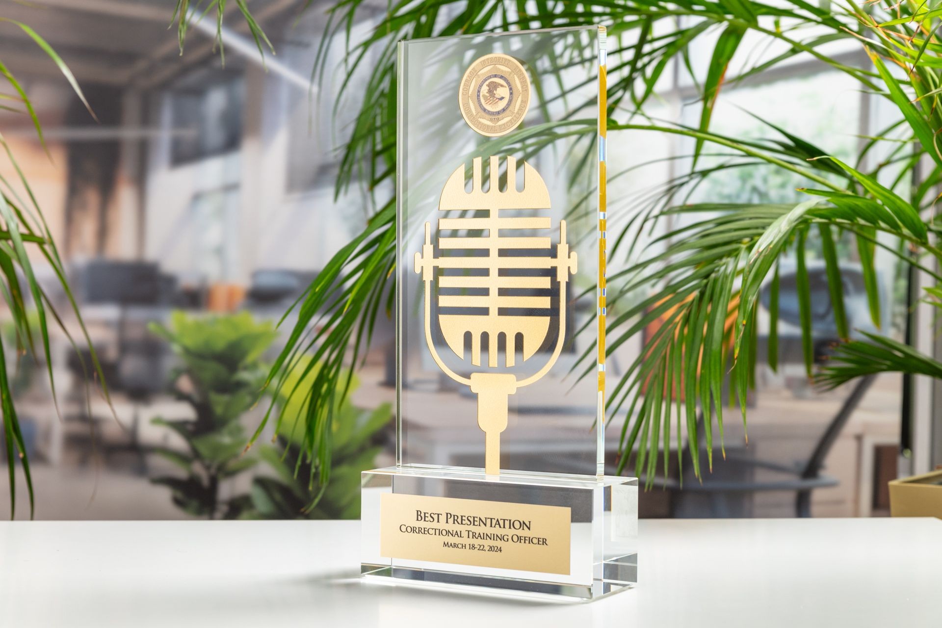 Glasso custom award