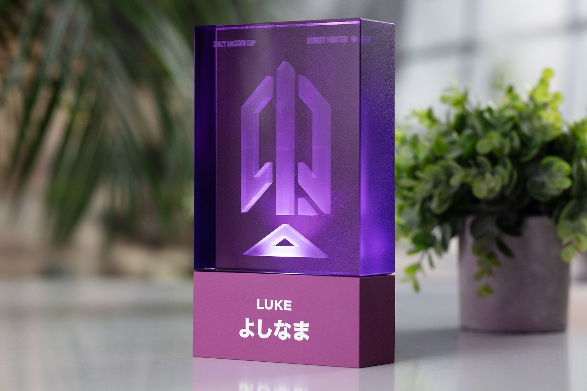 Glasso custom award