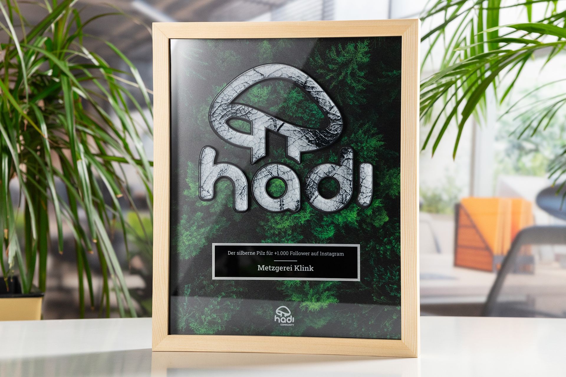 Glasso custom award