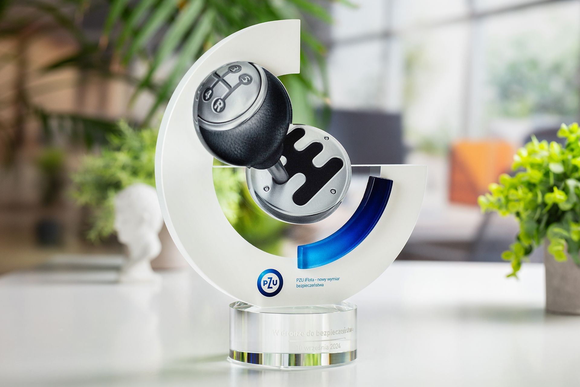 Glasso custom award