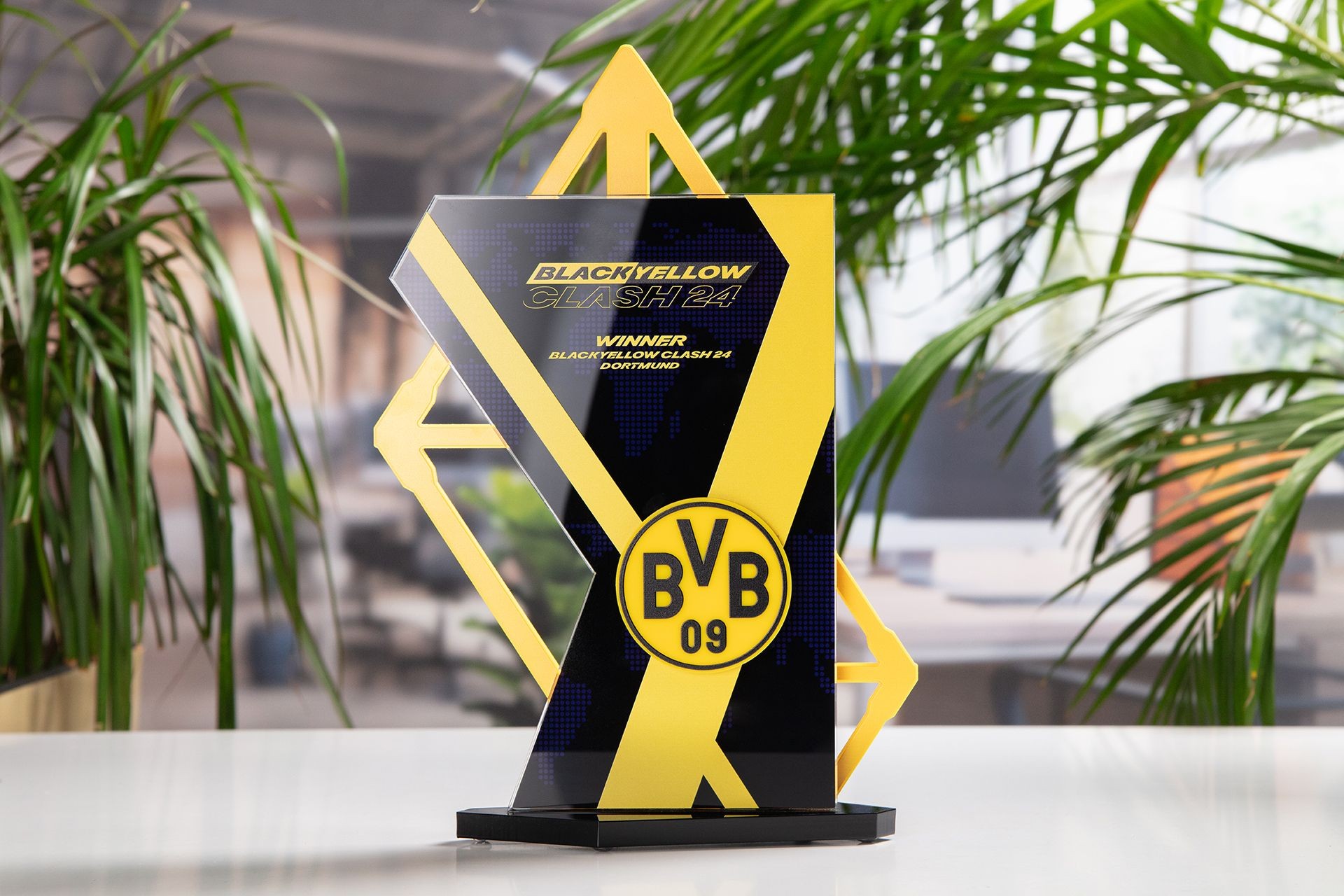 Glasso custom award