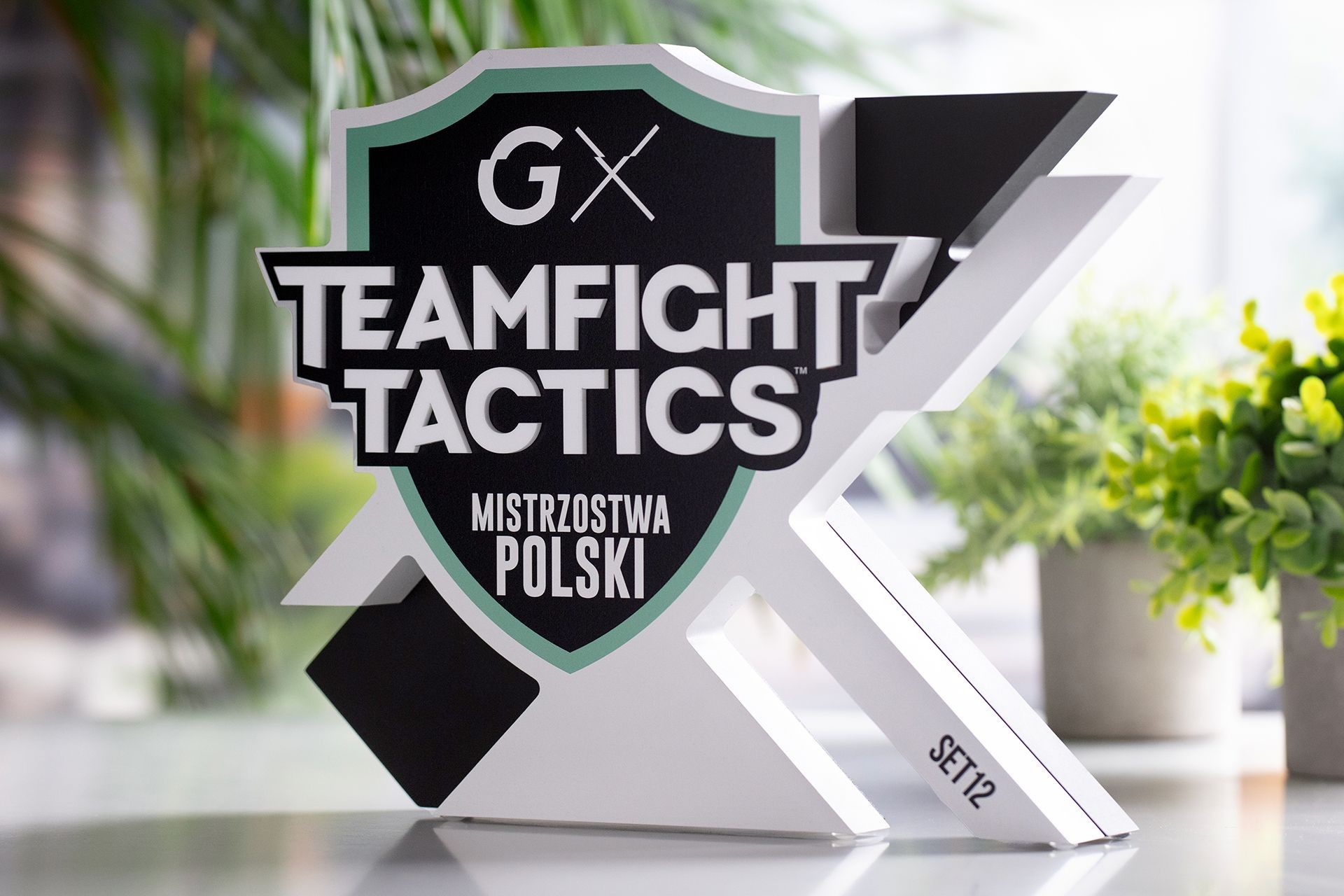 Glasso custom award