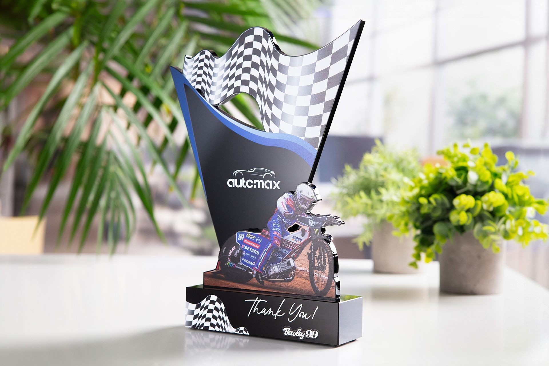 Glasso custom award