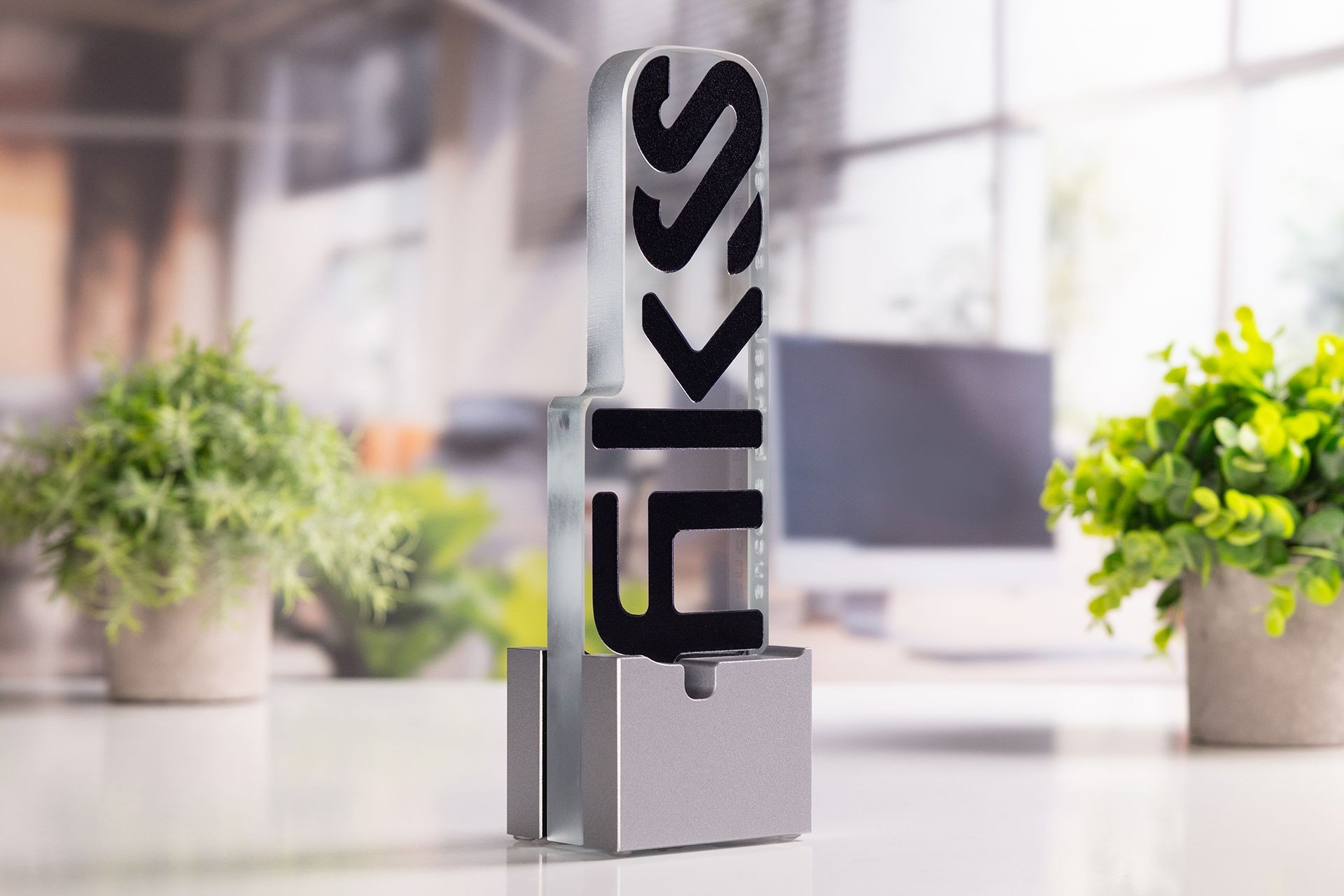 Glasso custom award