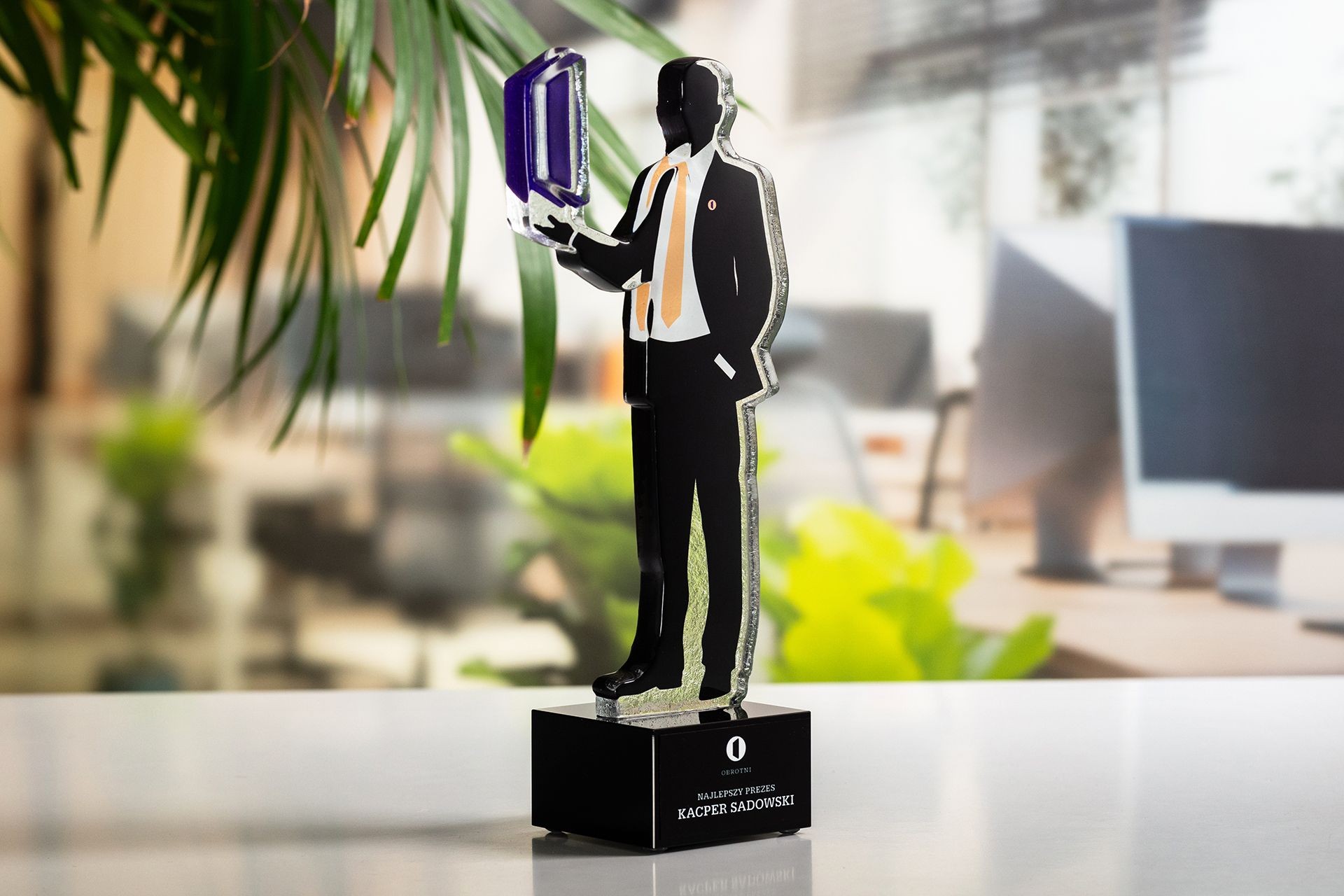 Glasso custom award