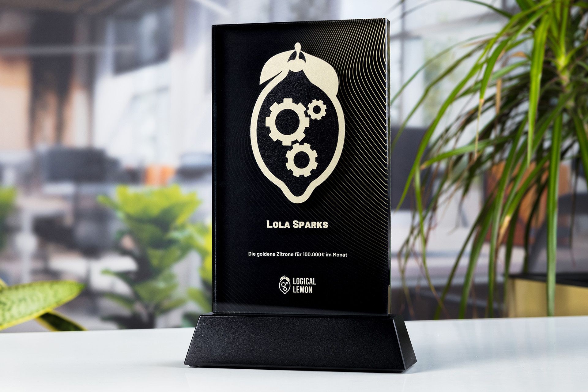 Glasso custom award