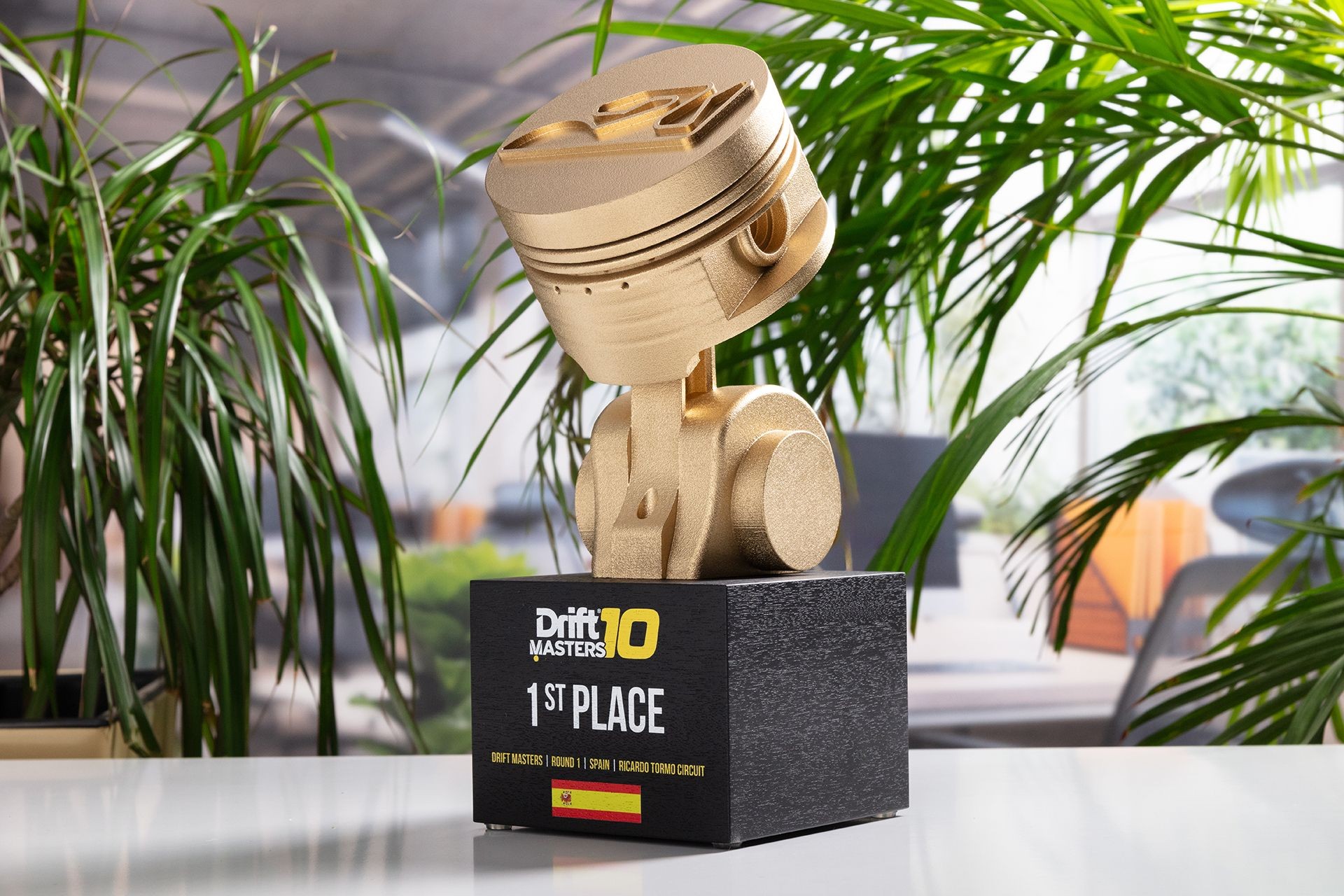 Glasso custom award