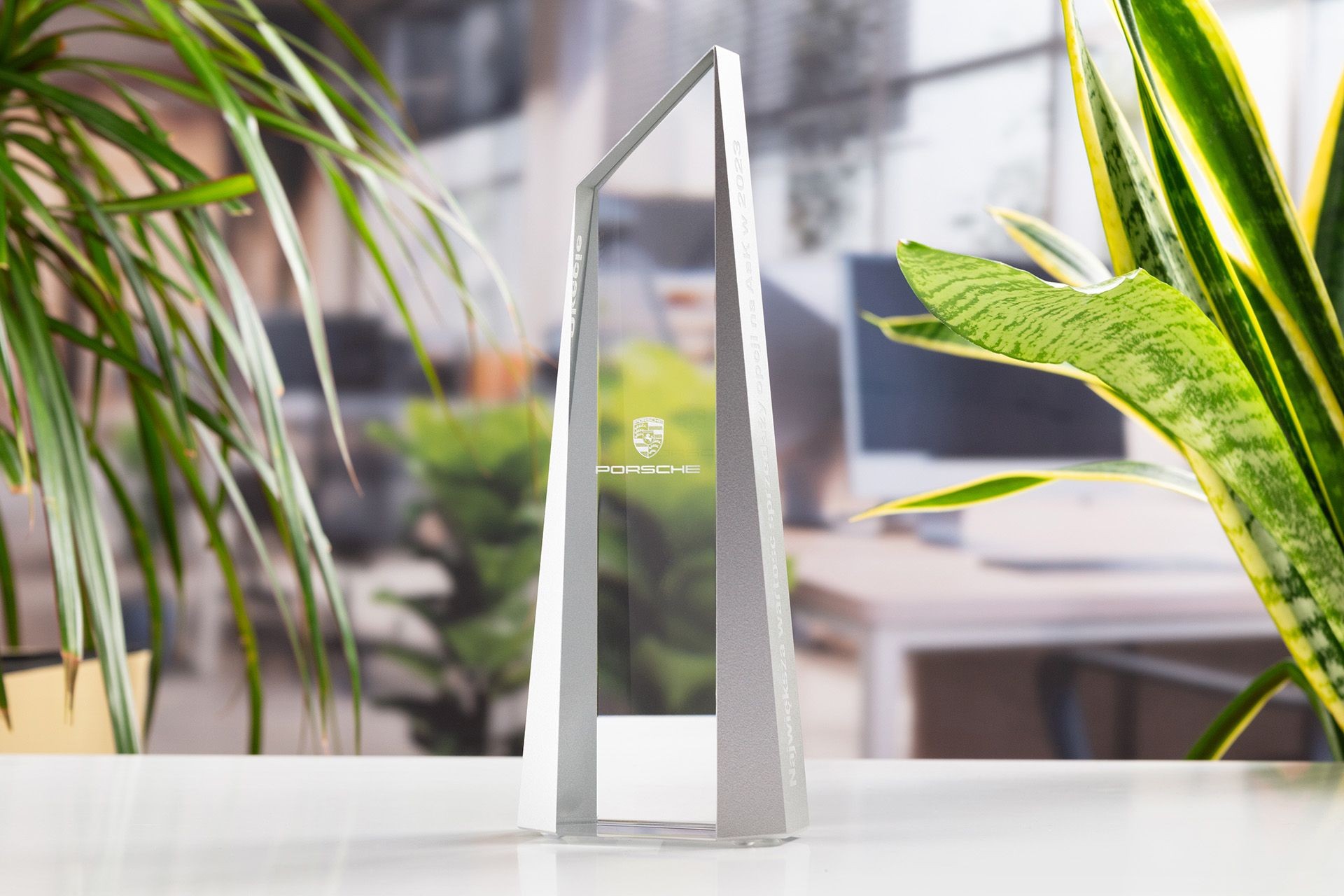 Glasso custom award