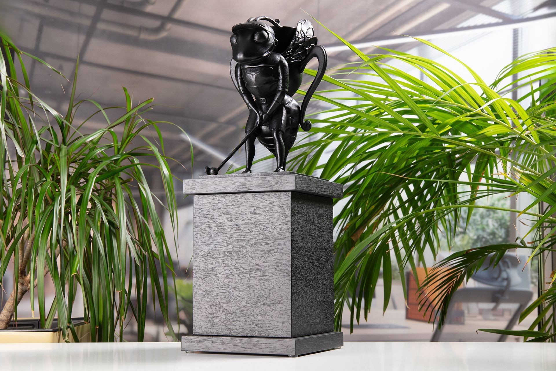 Glasso custom award