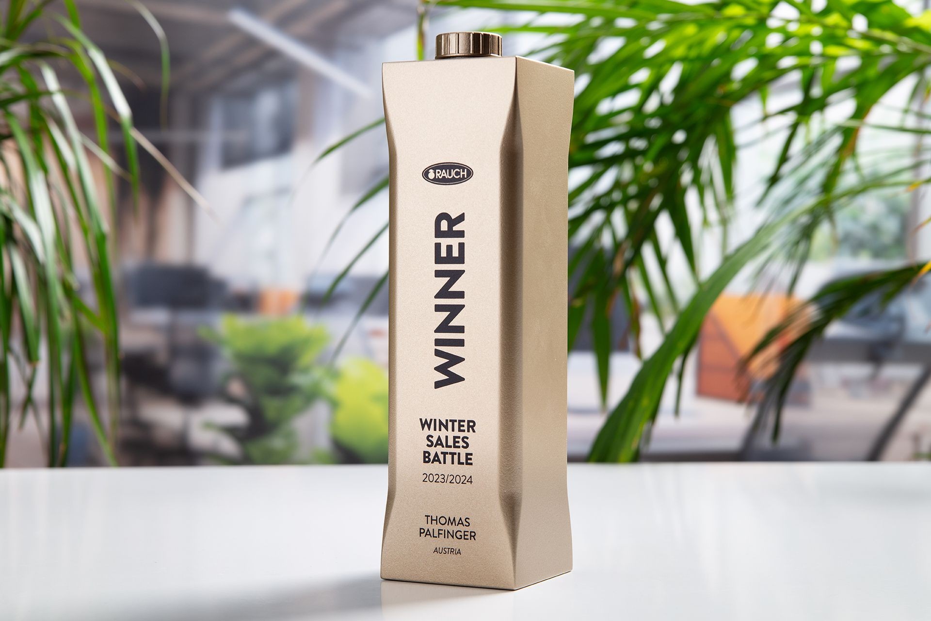 Glasso custom award