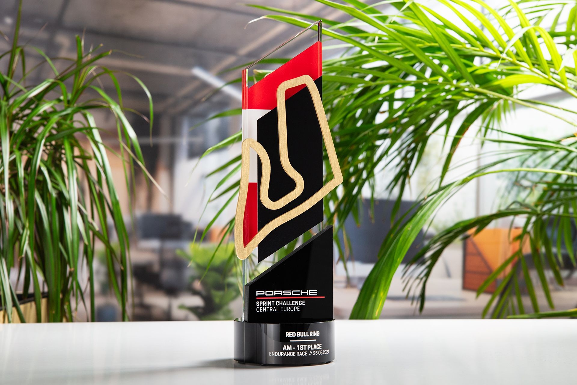 Glasso custom award