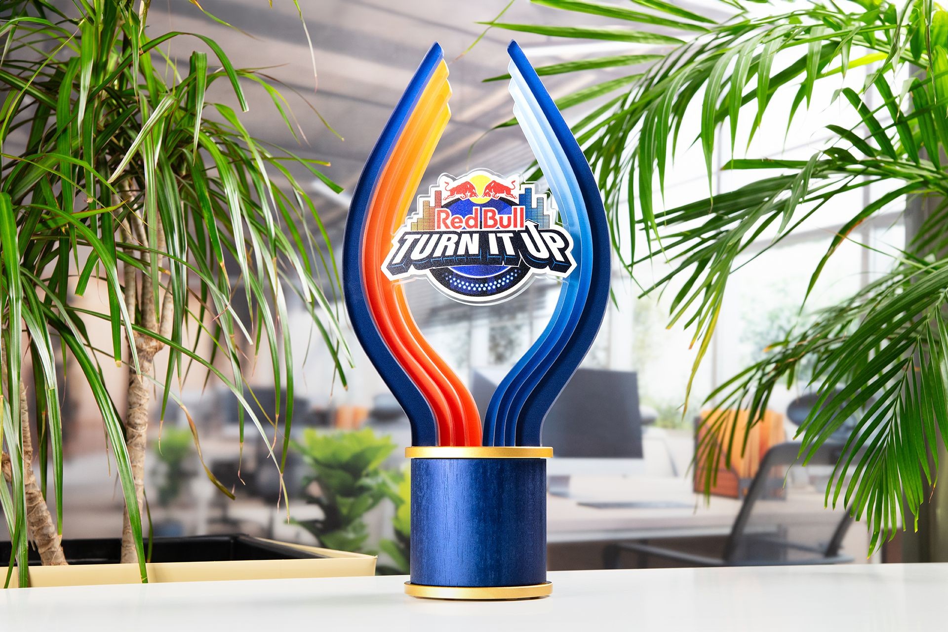 Glasso custom award