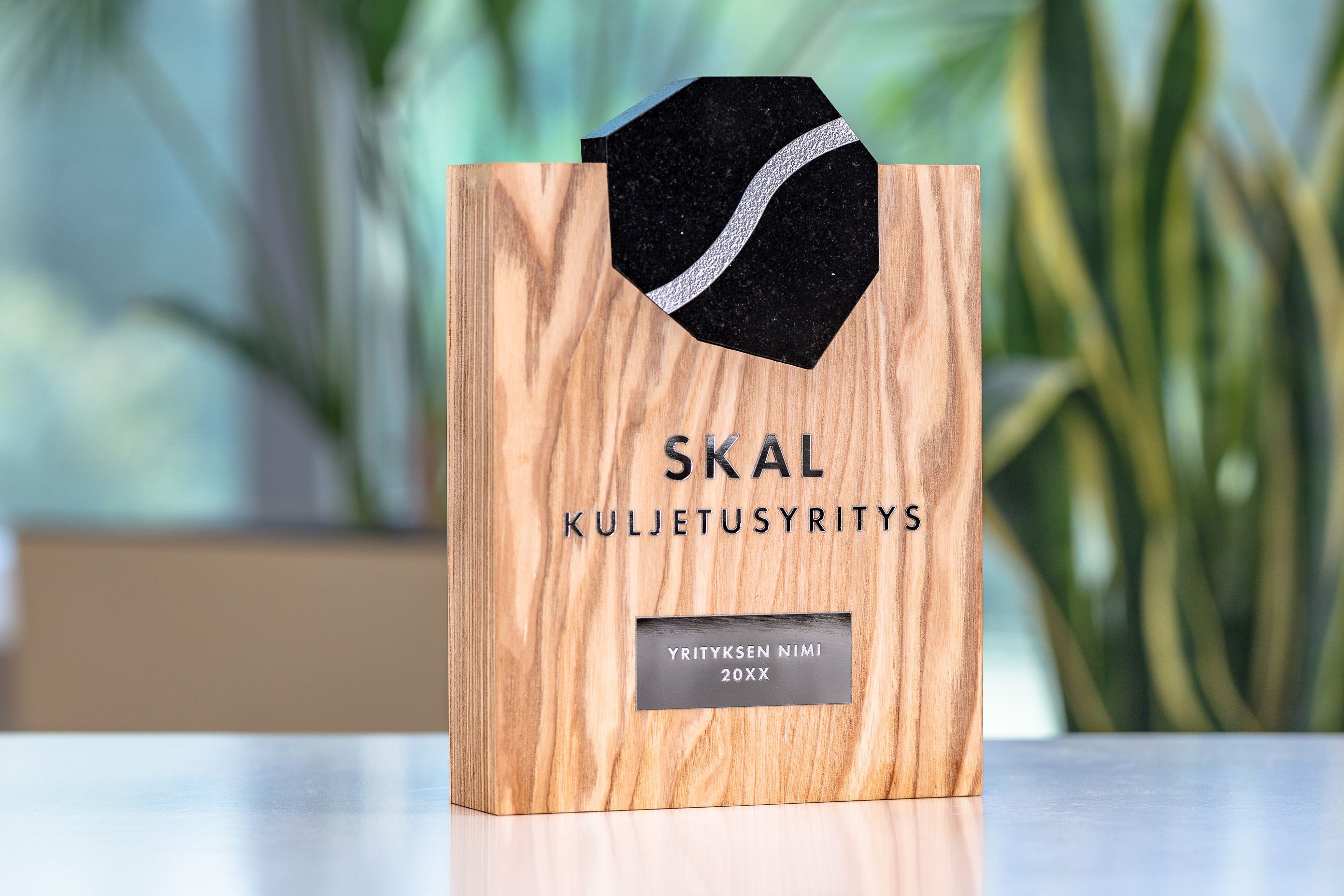 Glasso custom award
