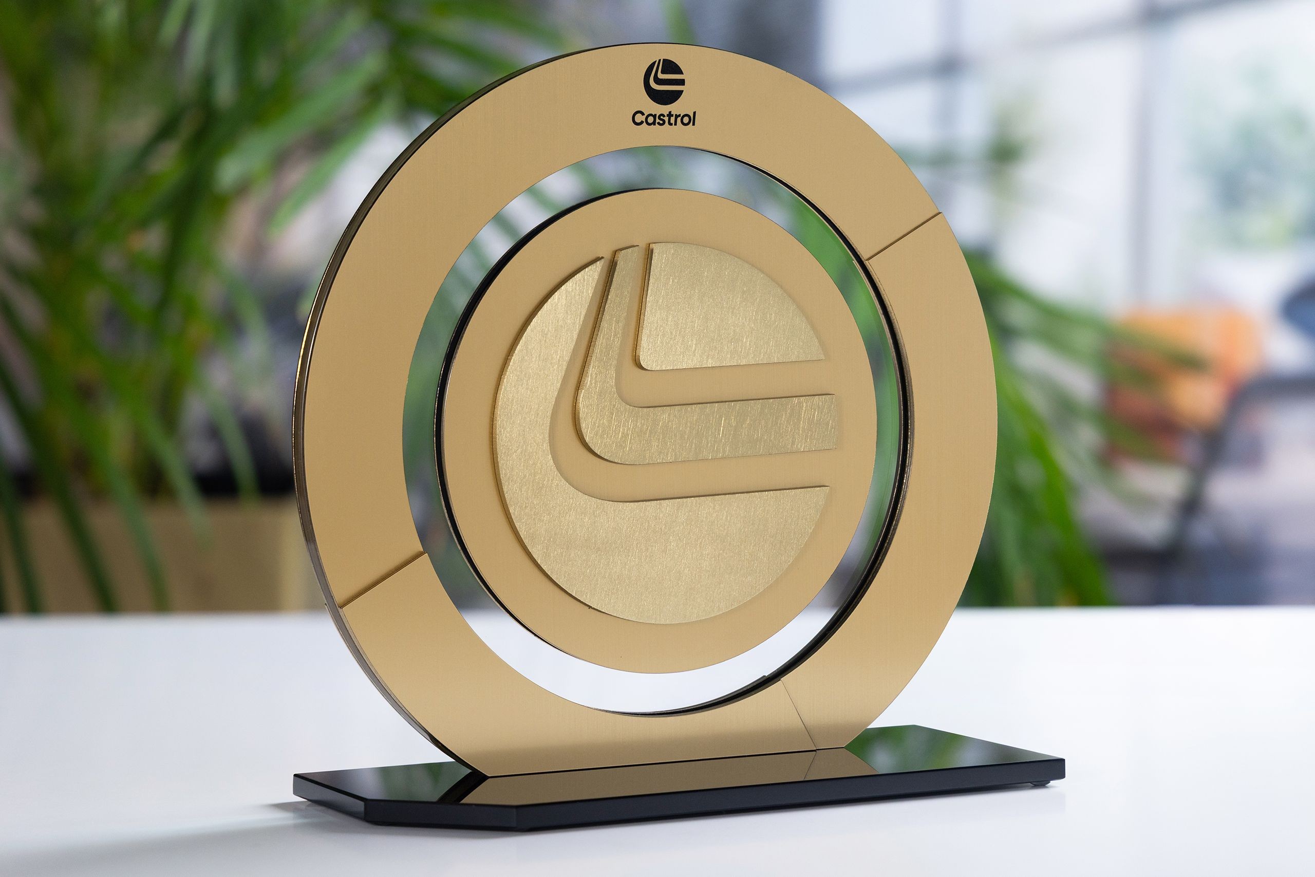 Glasso custom award