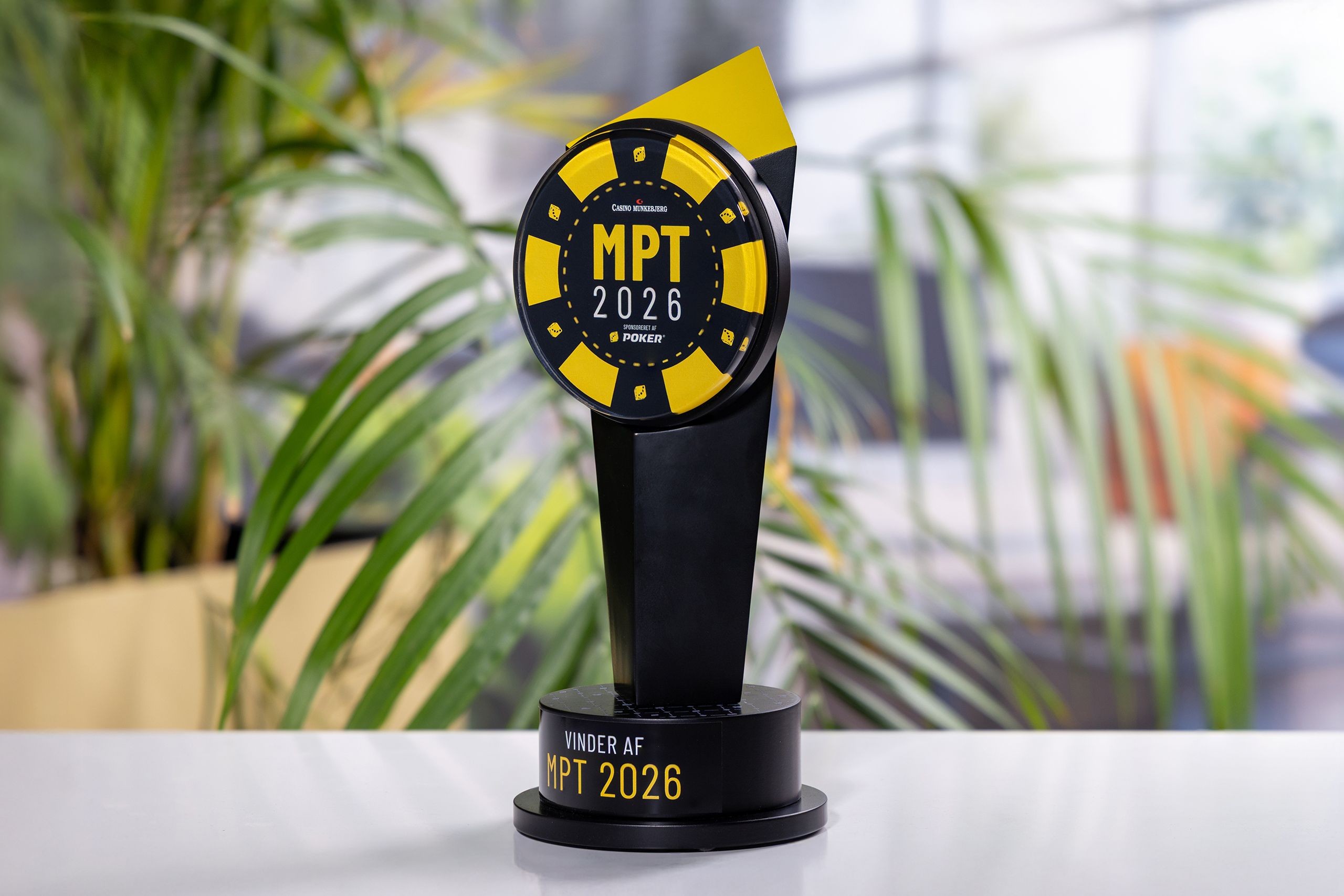 Glasso custom award