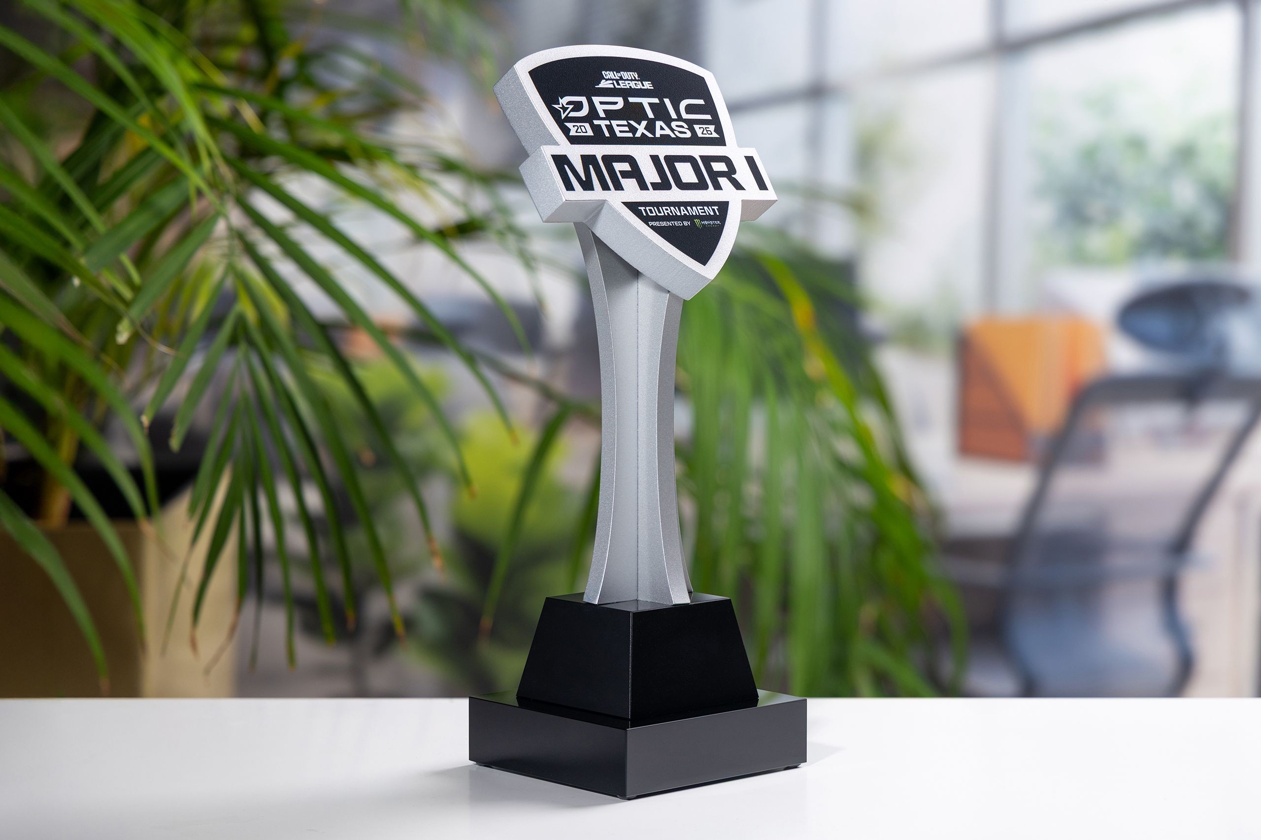 Glasso custom award