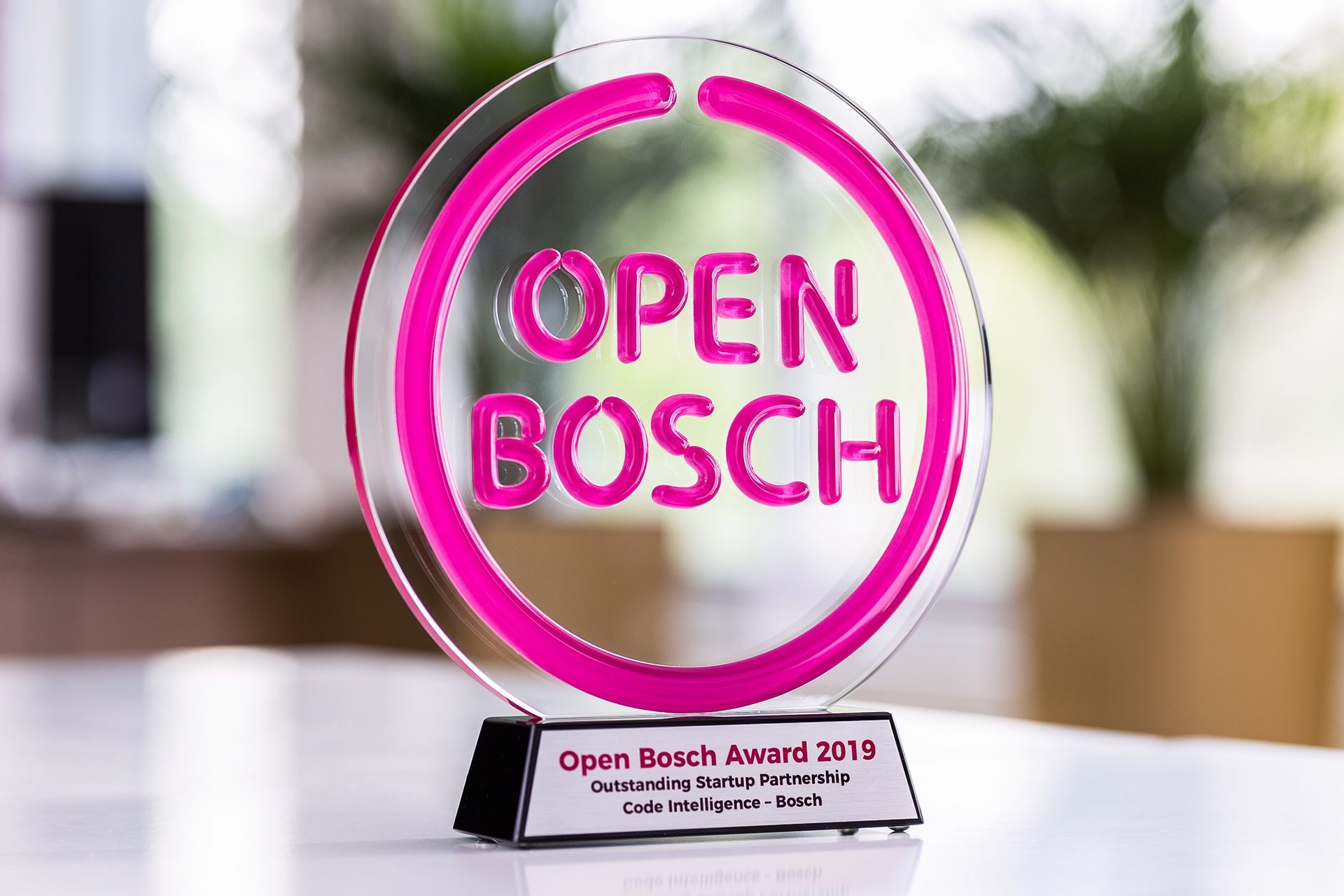 Glasso custom award