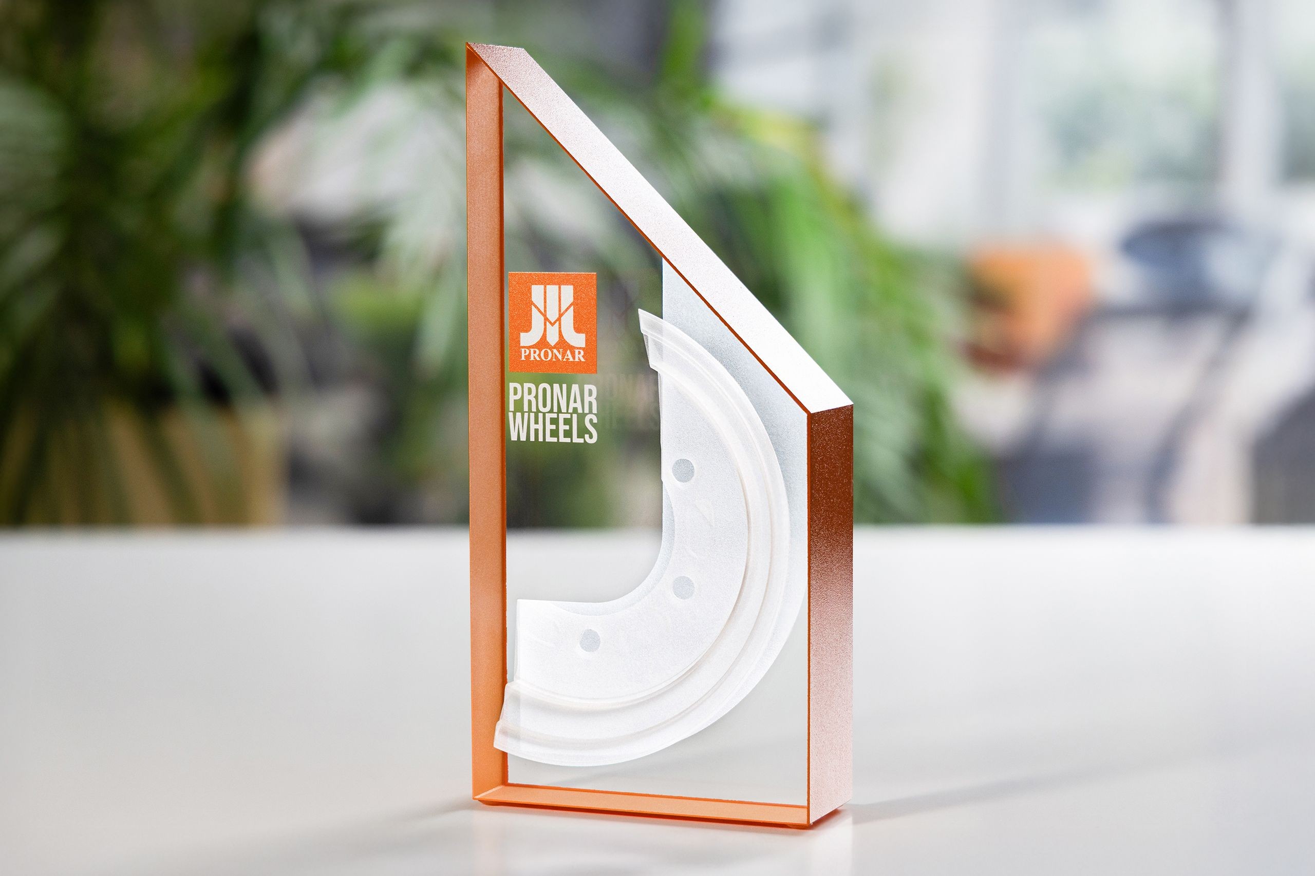 Glasso custom award