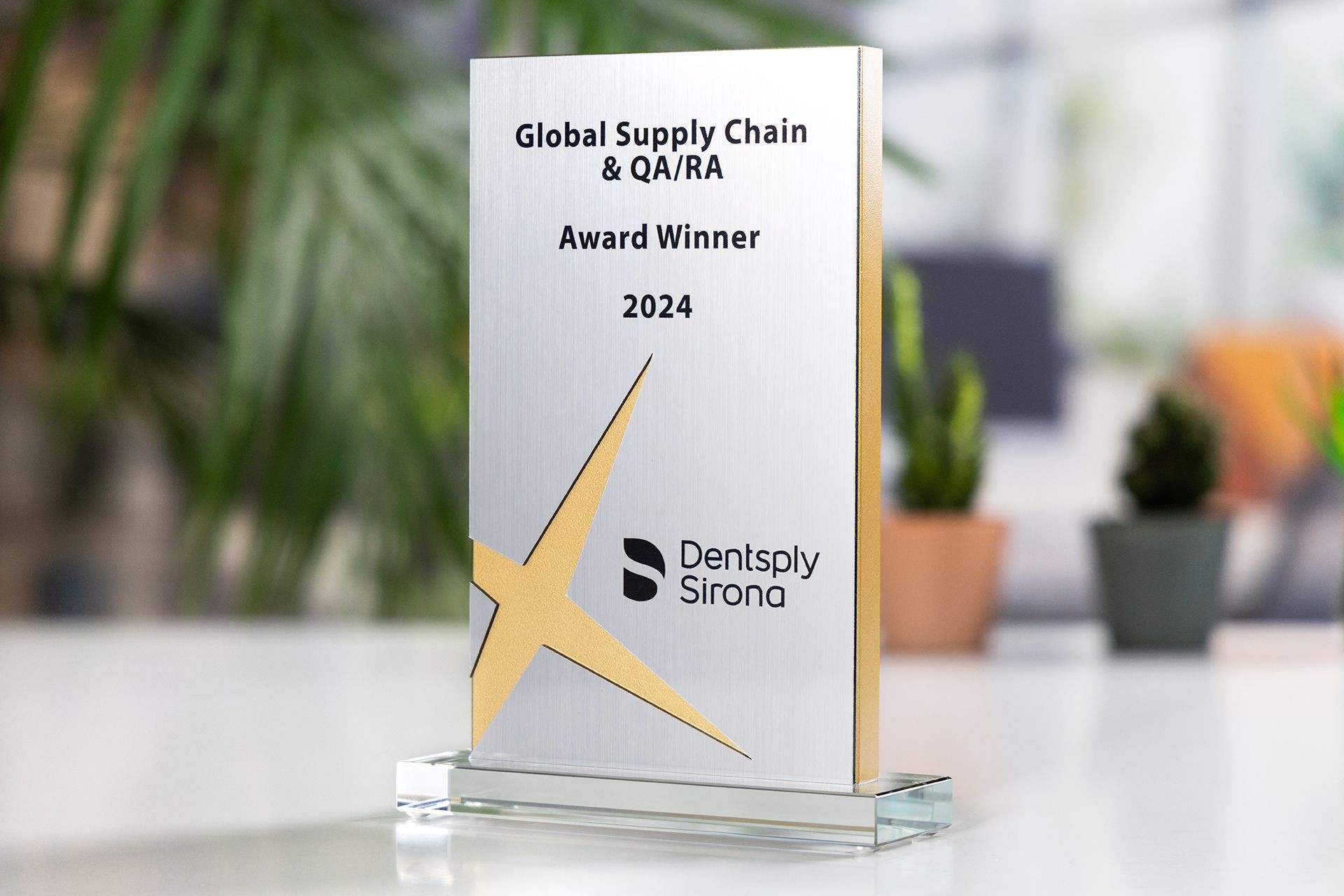 Glasso custom award