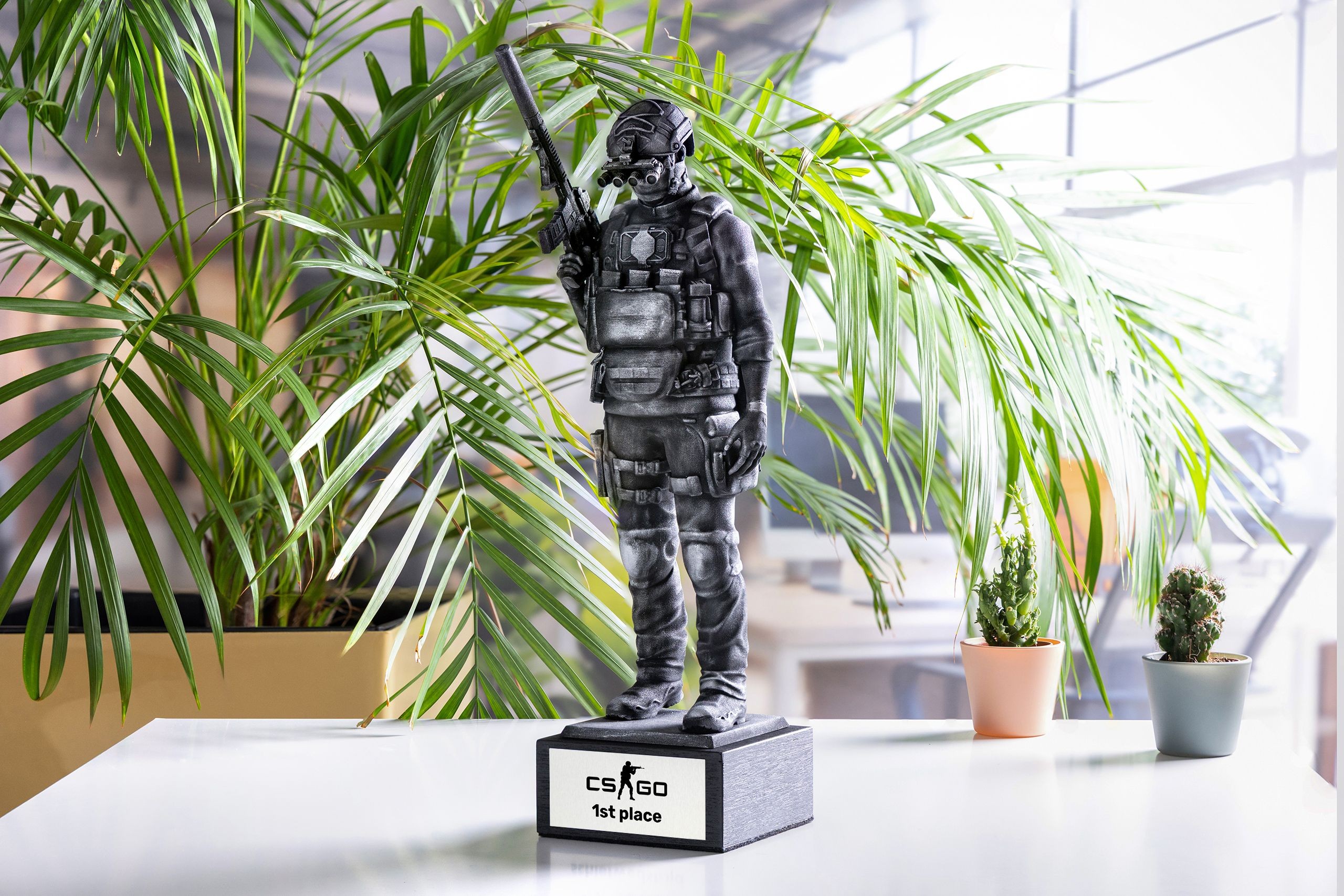 Glasso custom award