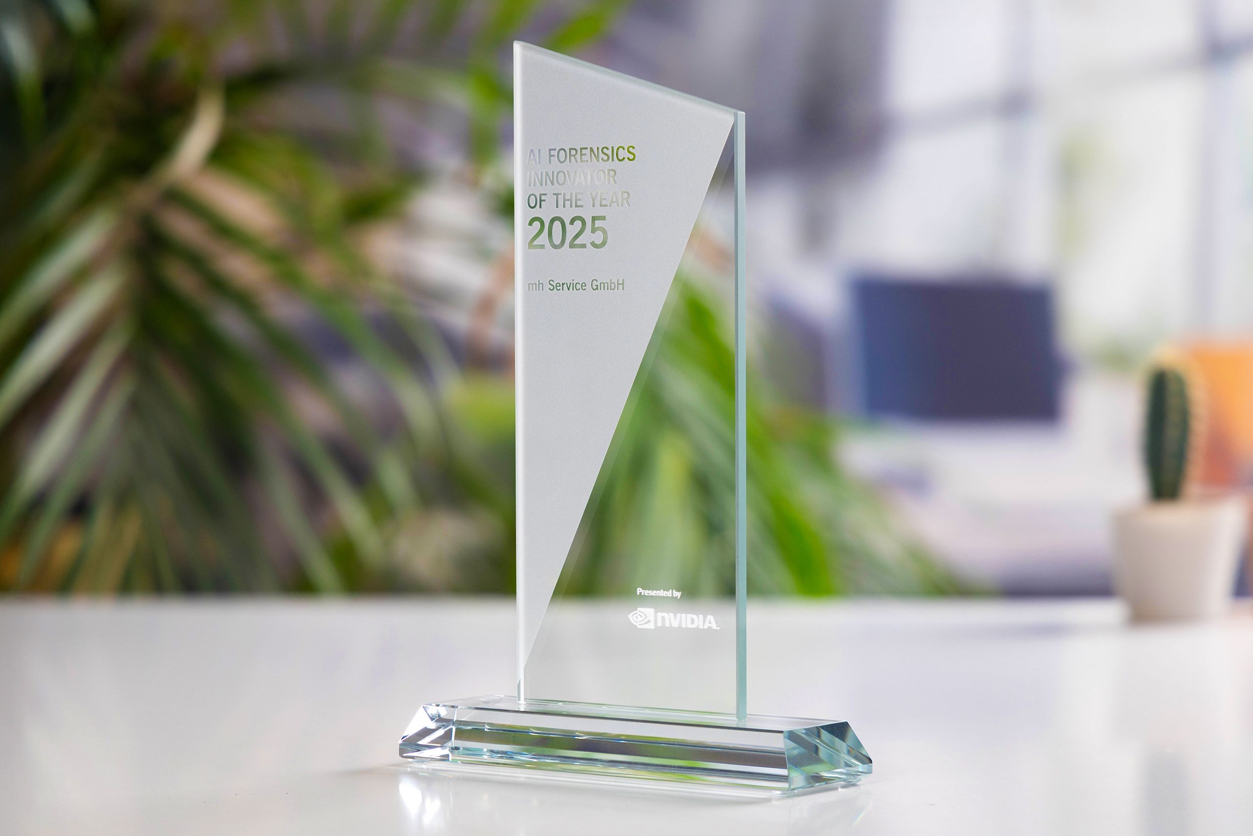Glasso custom award