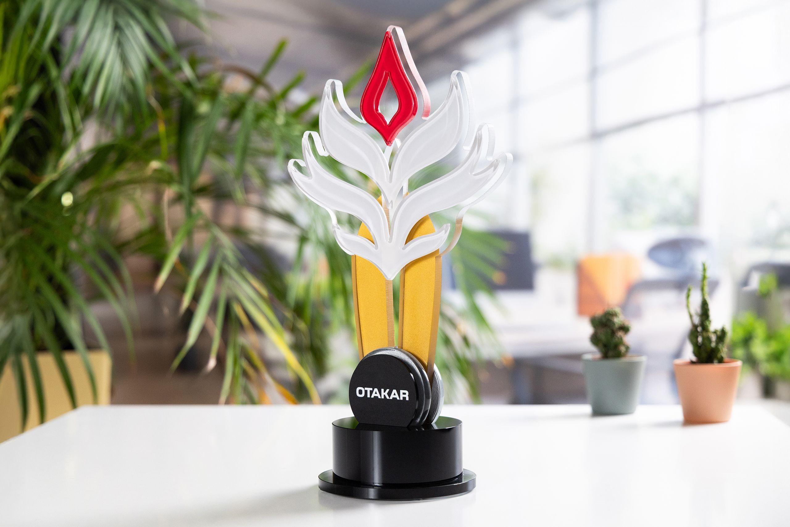 Glasso custom award