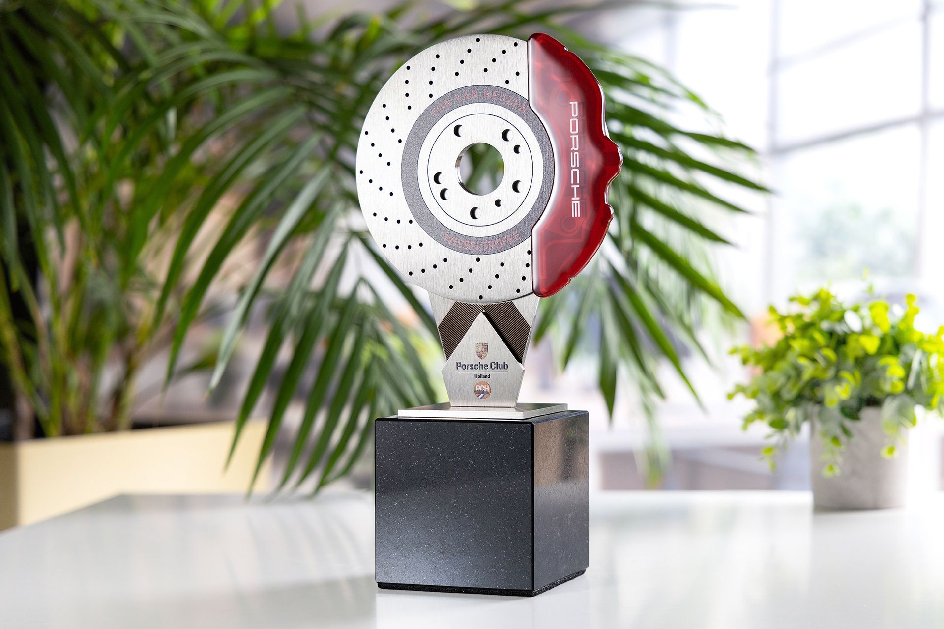 Glasso custom award
