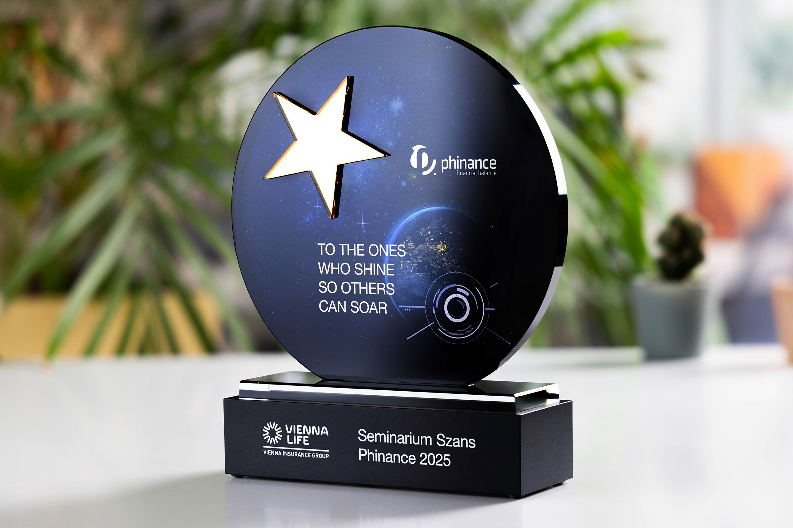 Glasso custom award