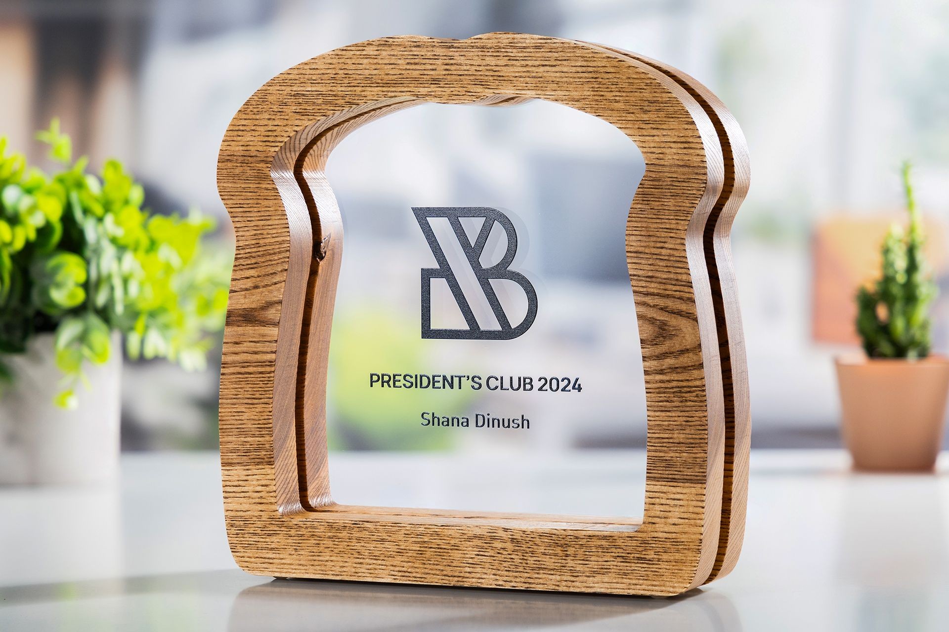 Glasso custom award