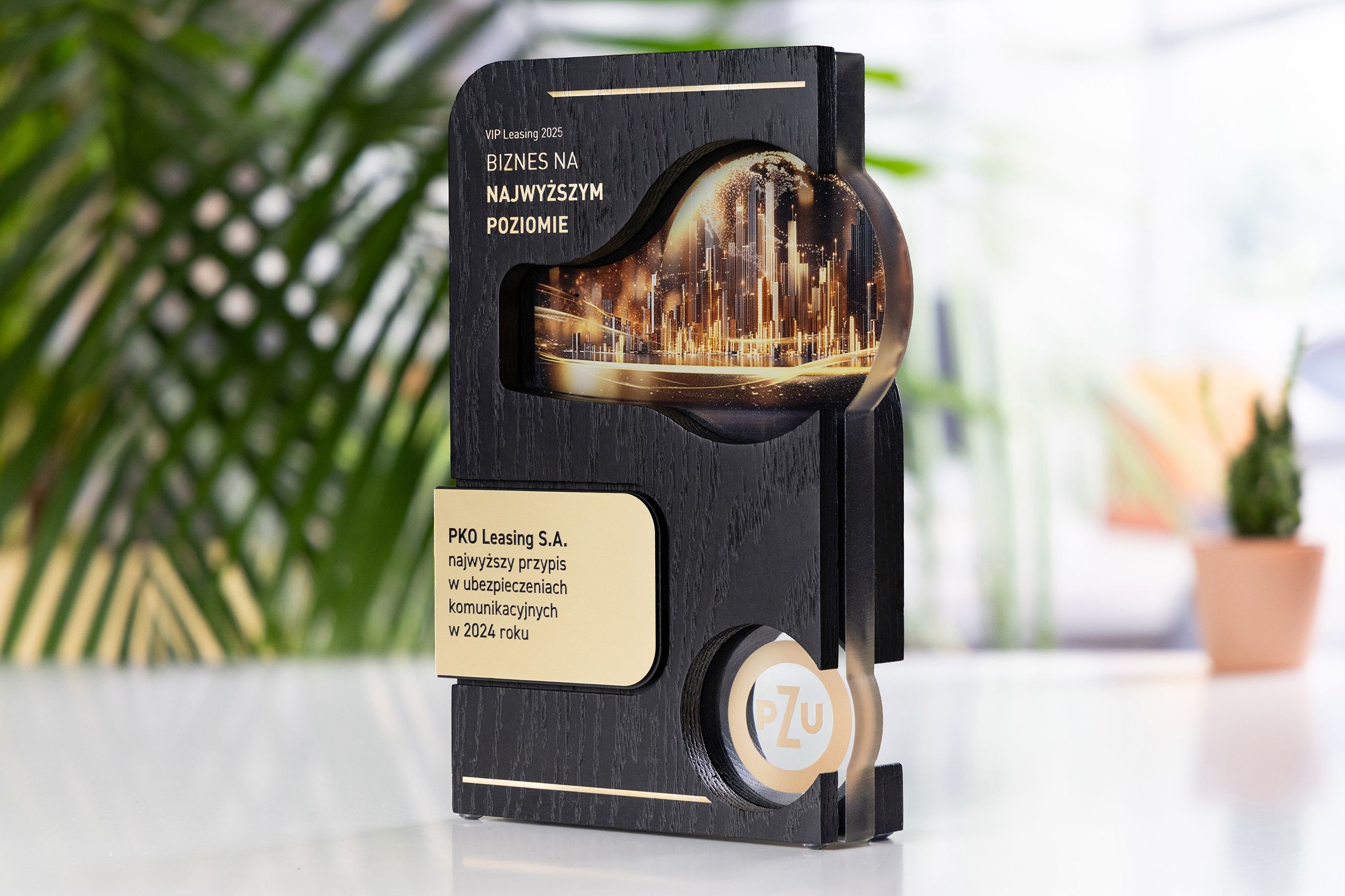 Glasso custom award