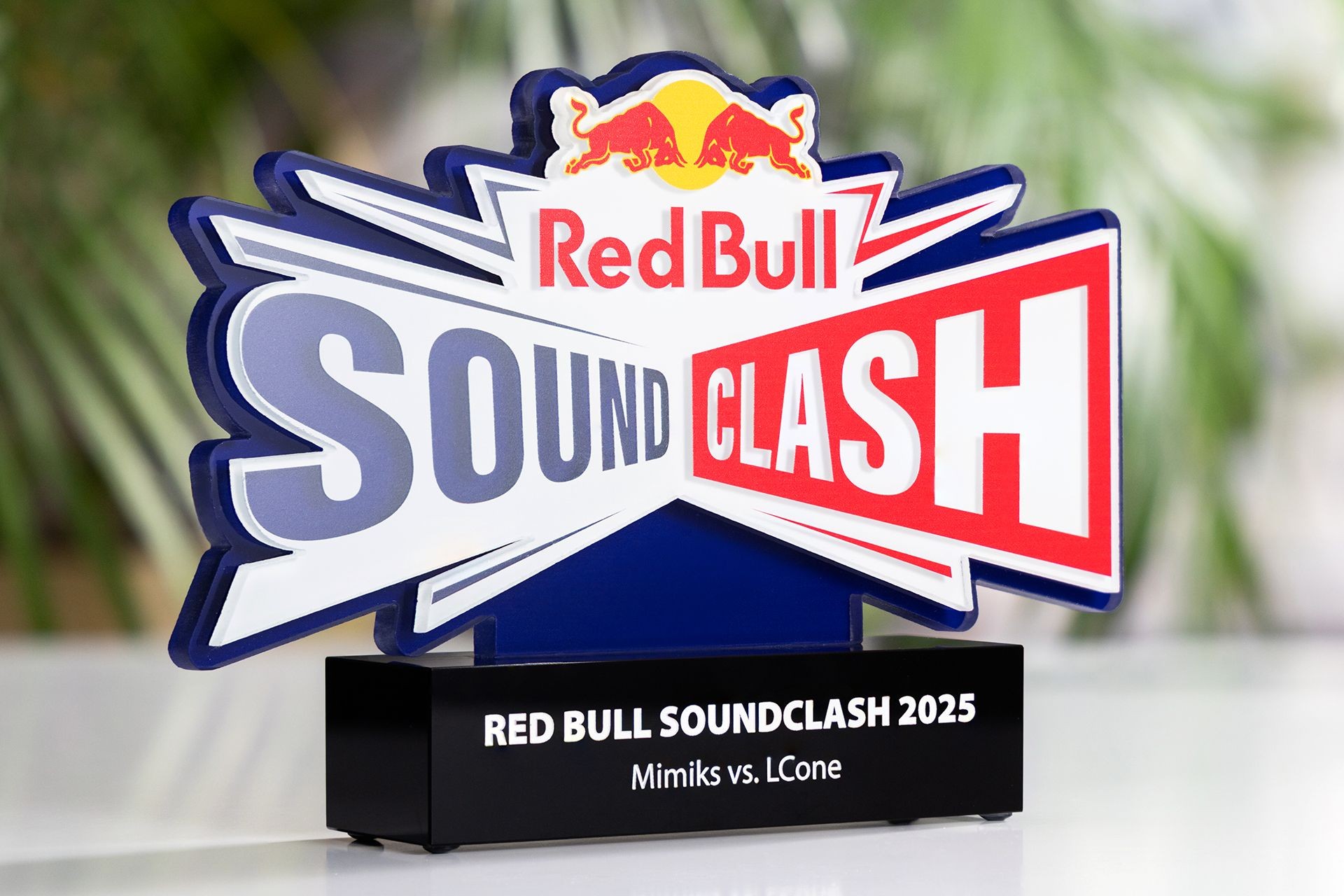Glasso custom award