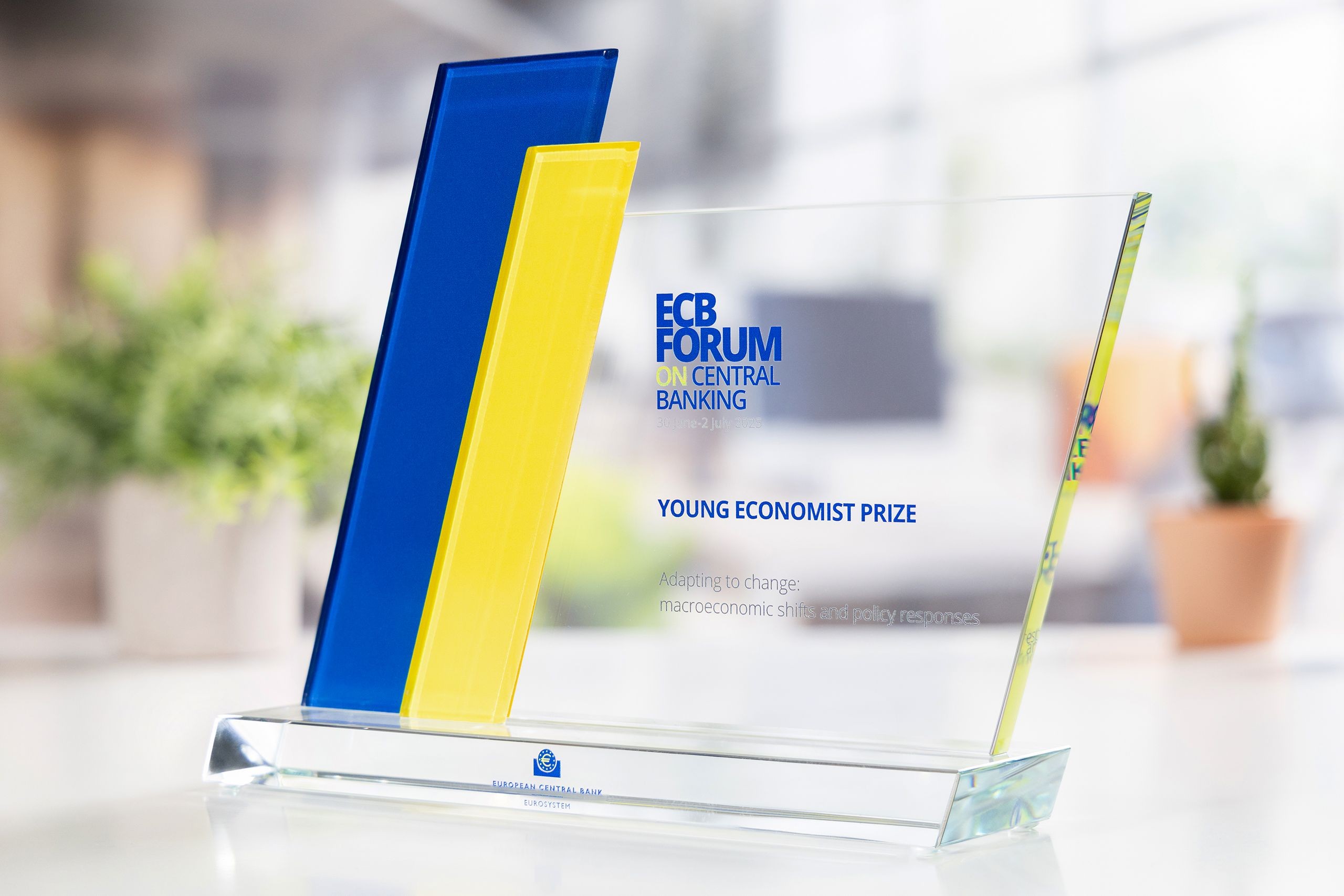 Glasso custom award