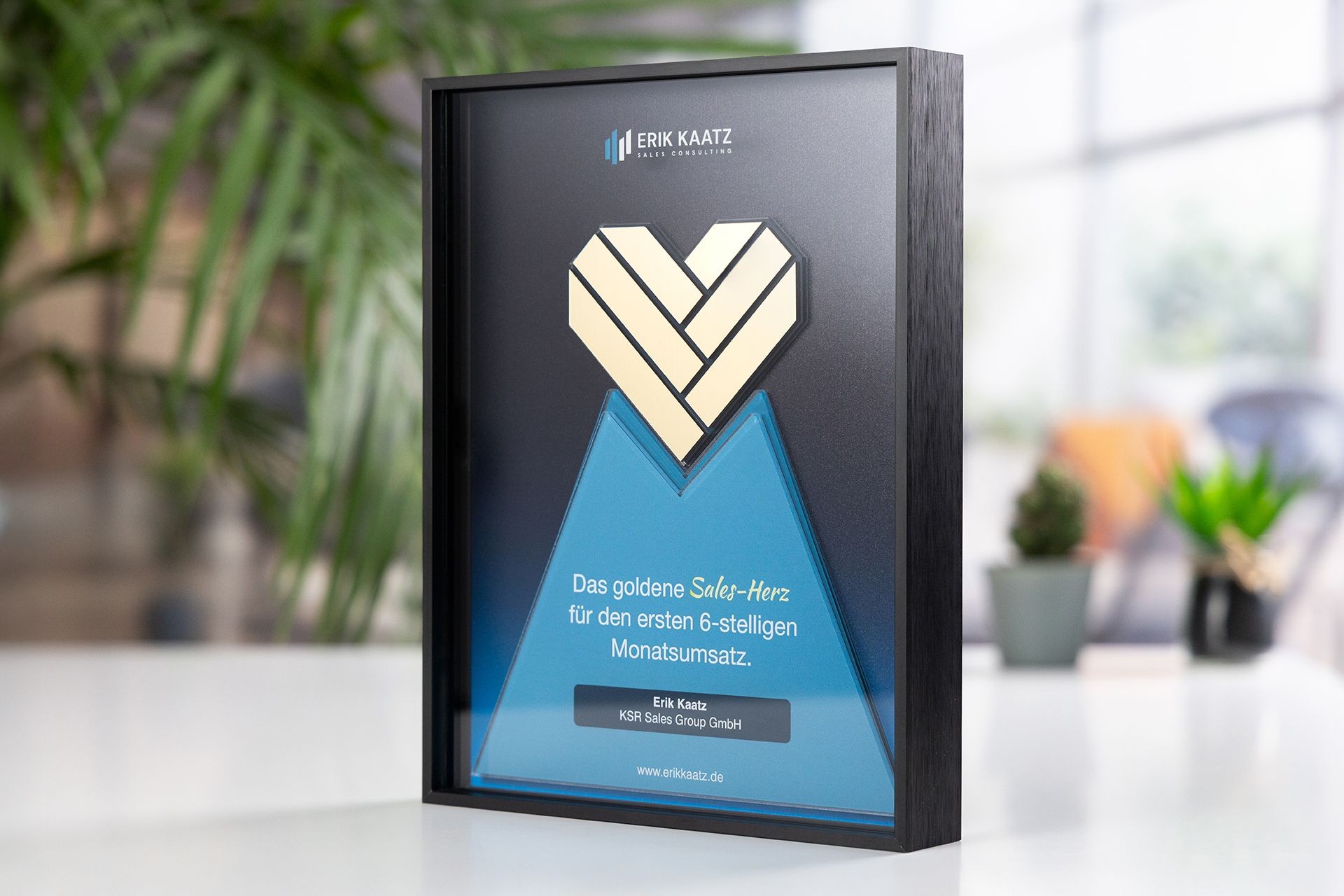 Glasso custom award