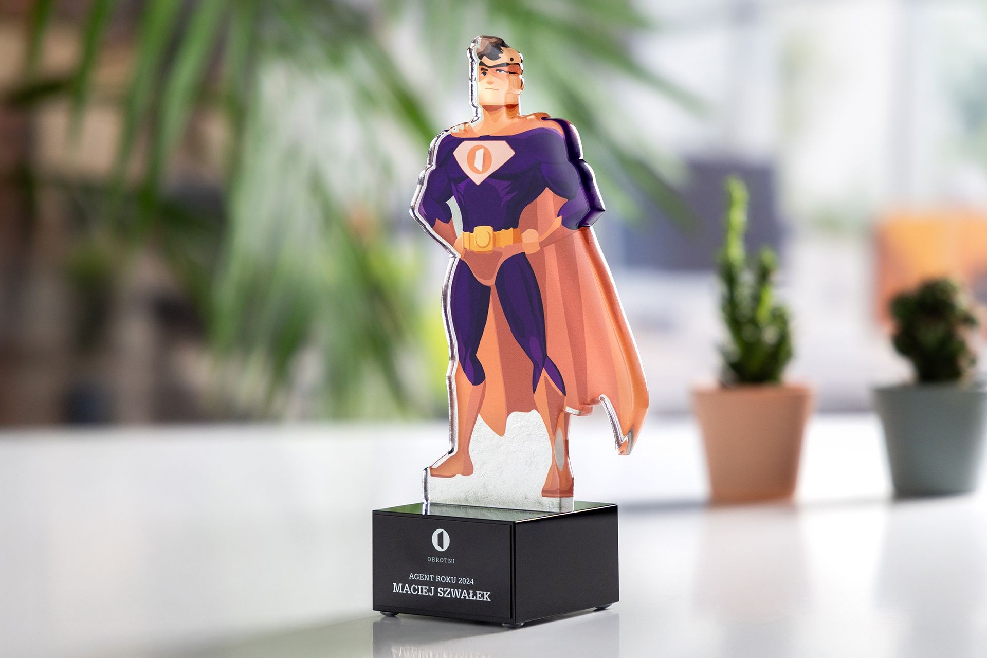 Glasso custom award