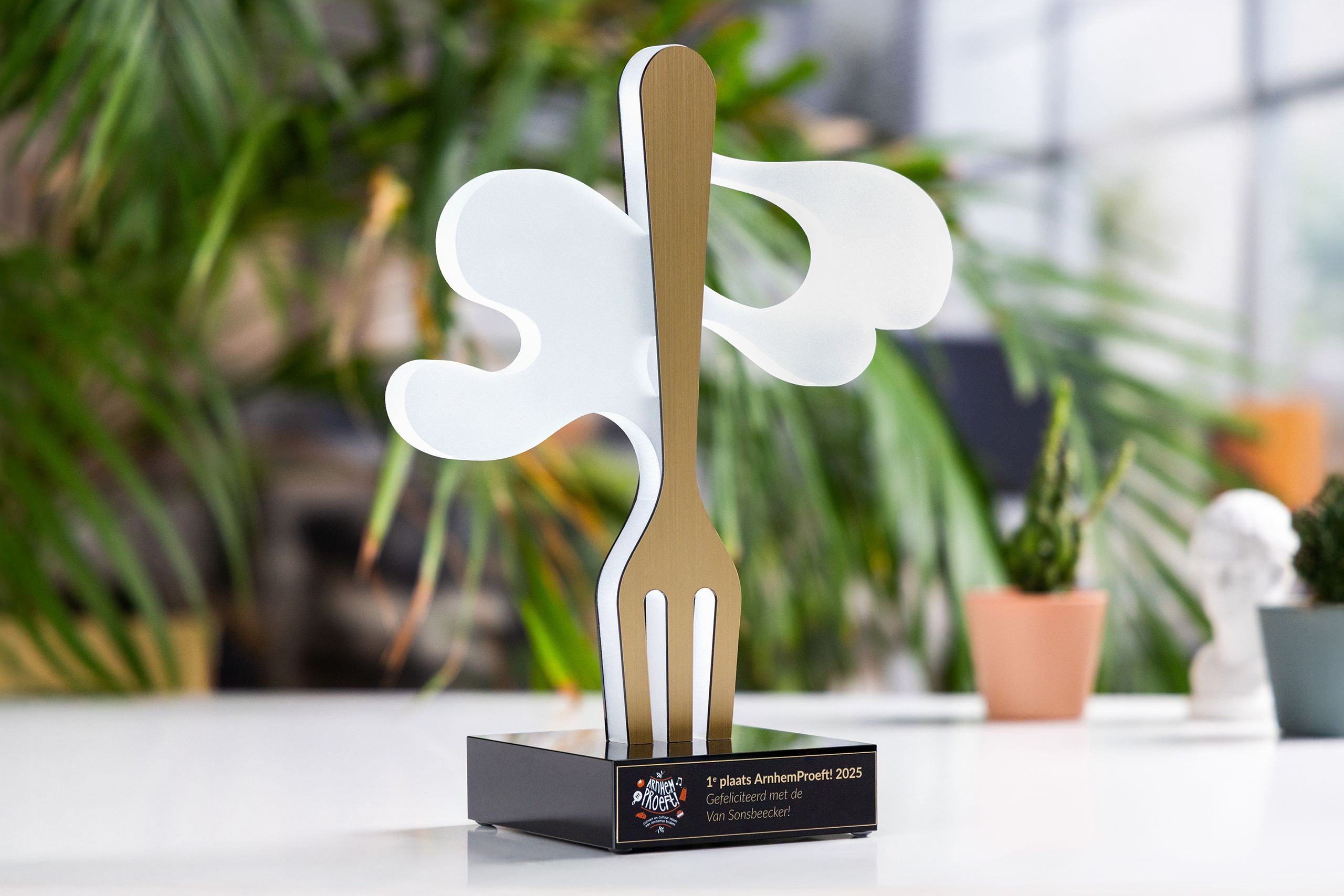 Glasso custom award