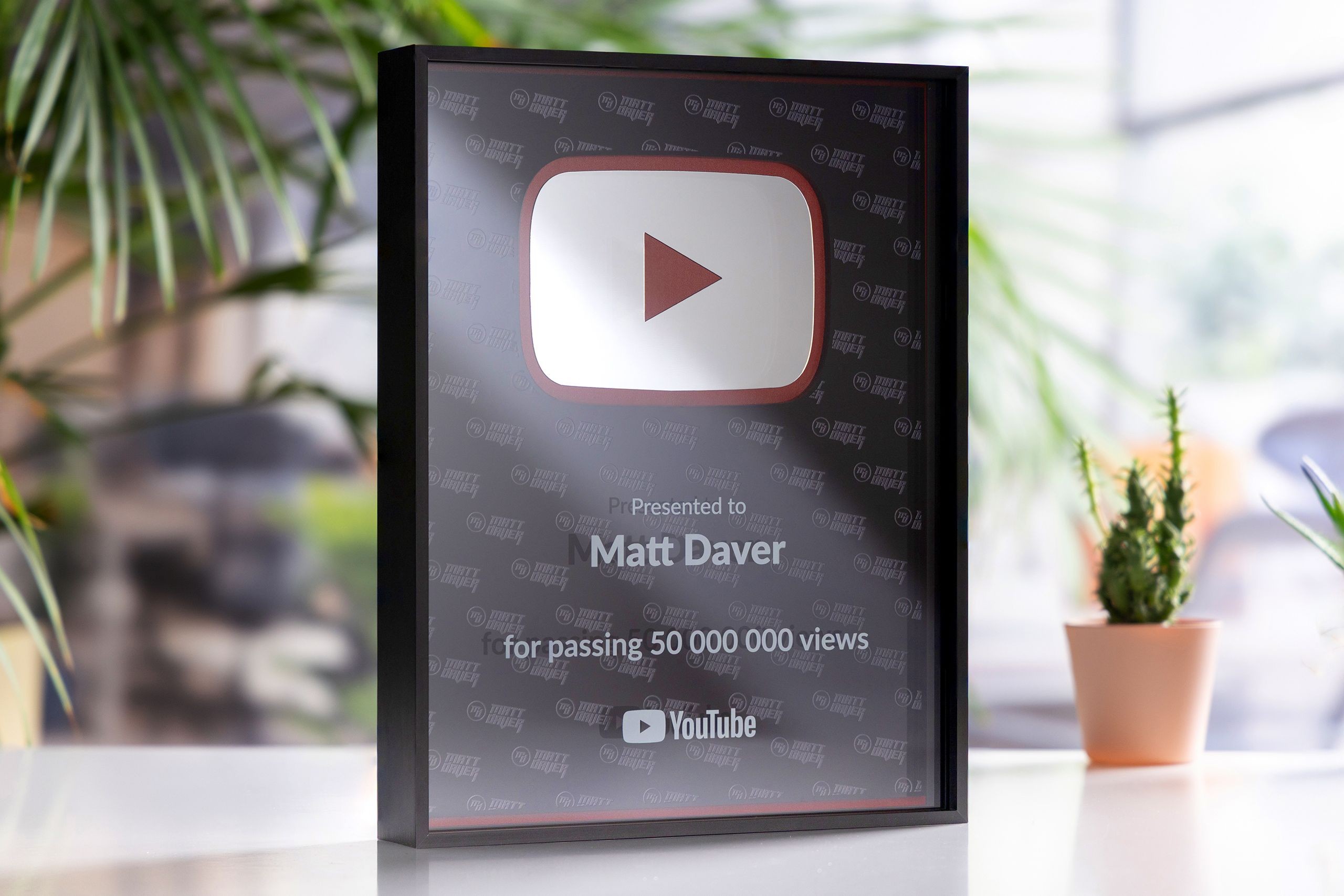Glasso custom award