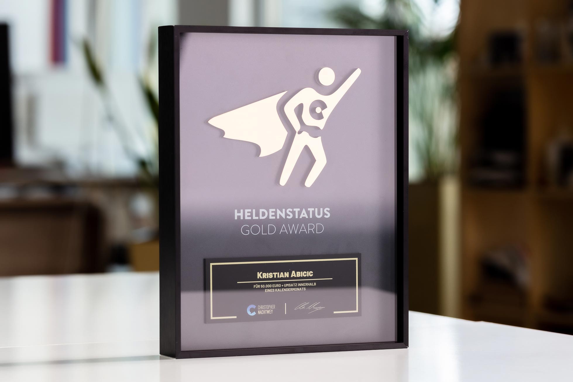 Glasso custom award