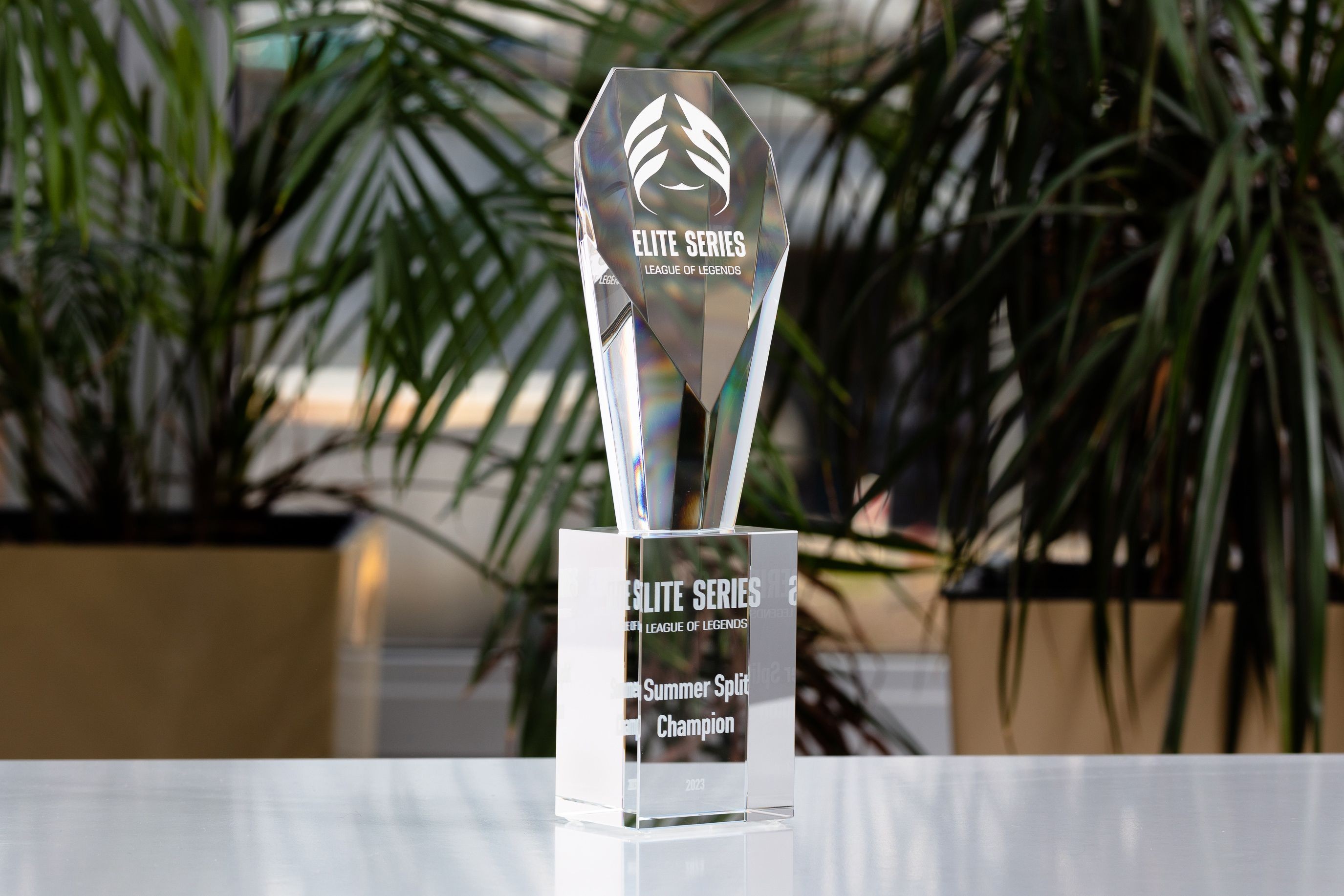 Glasso custom award
