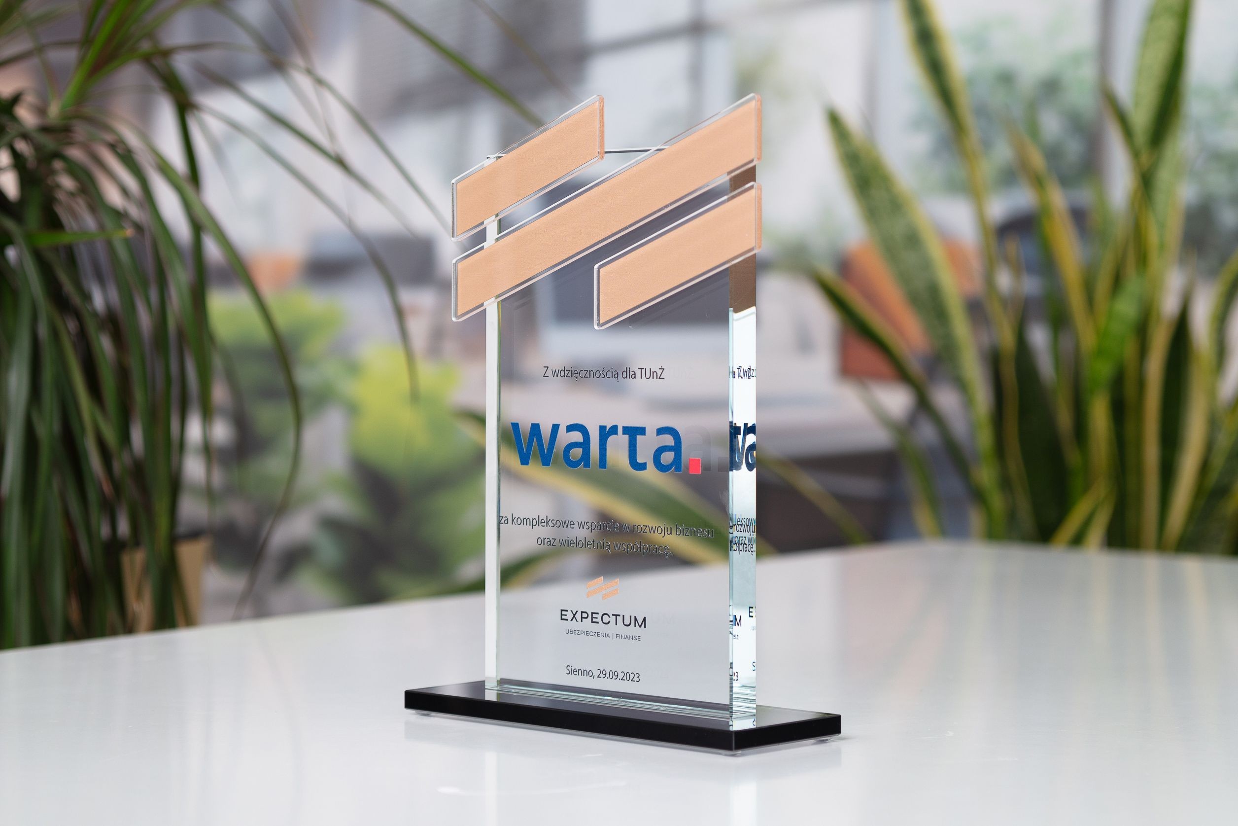 Glasso custom award