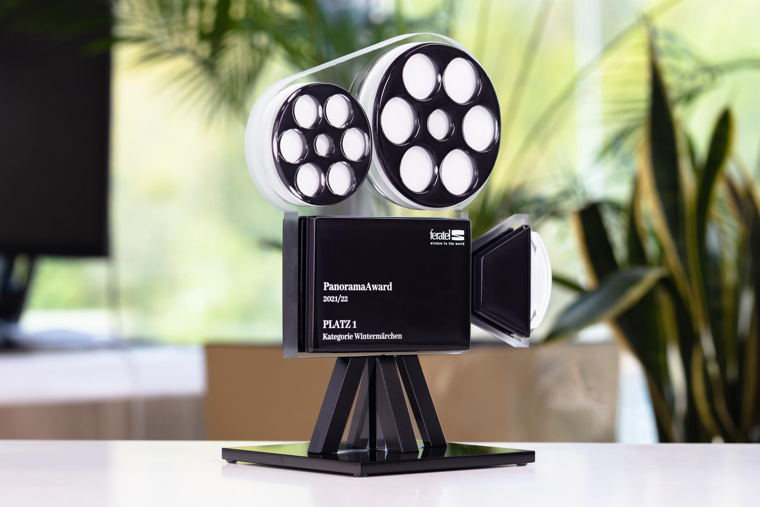 Glasso custom award