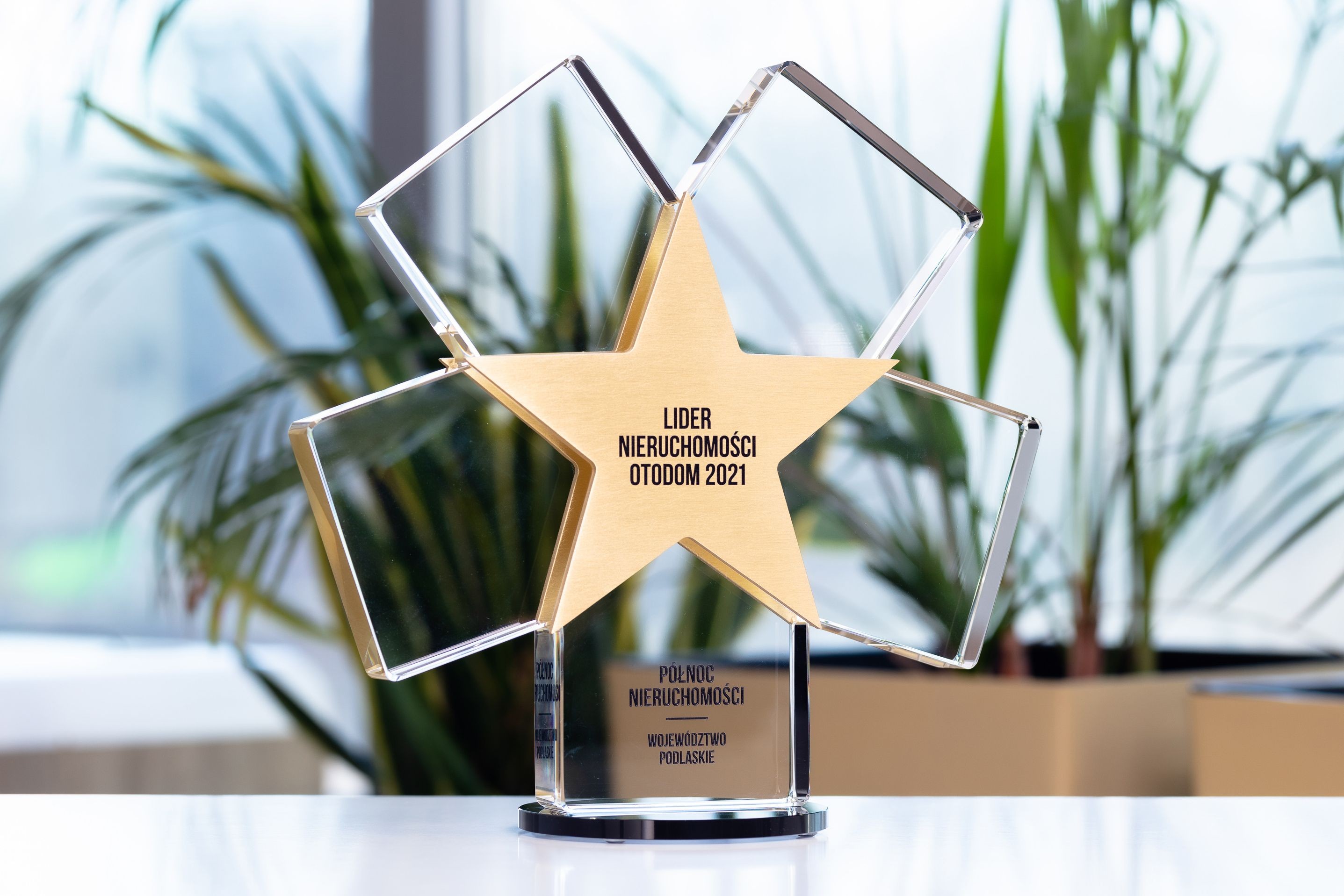 Glasso custom award