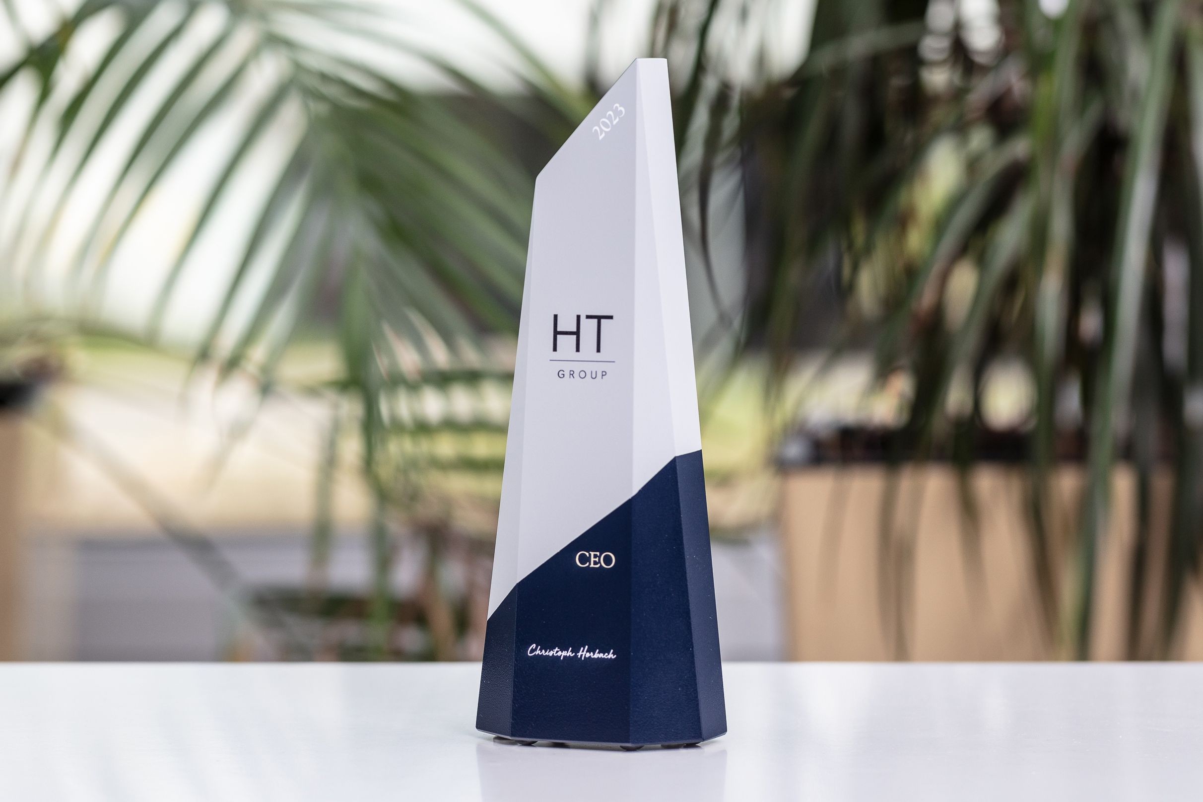 Glasso custom award