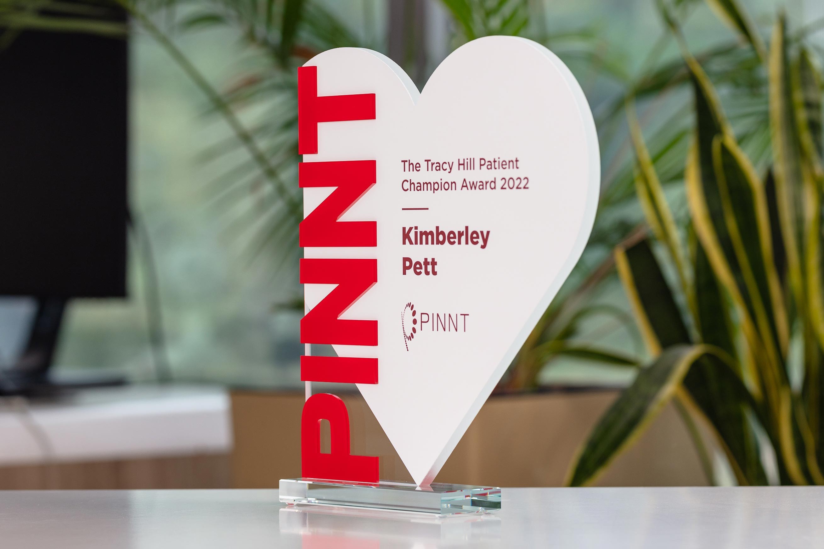 Glasso custom award