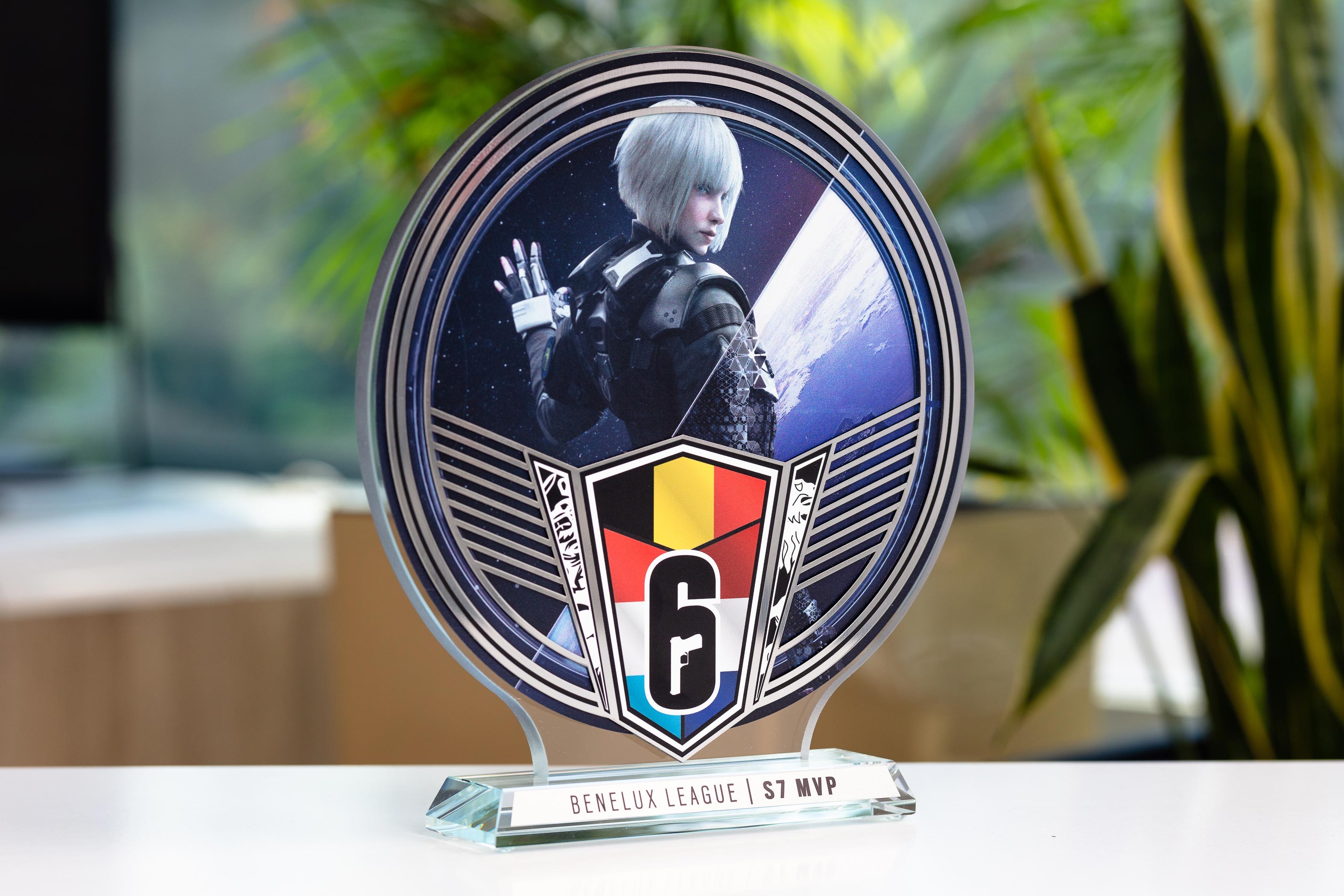 Glasso custom award